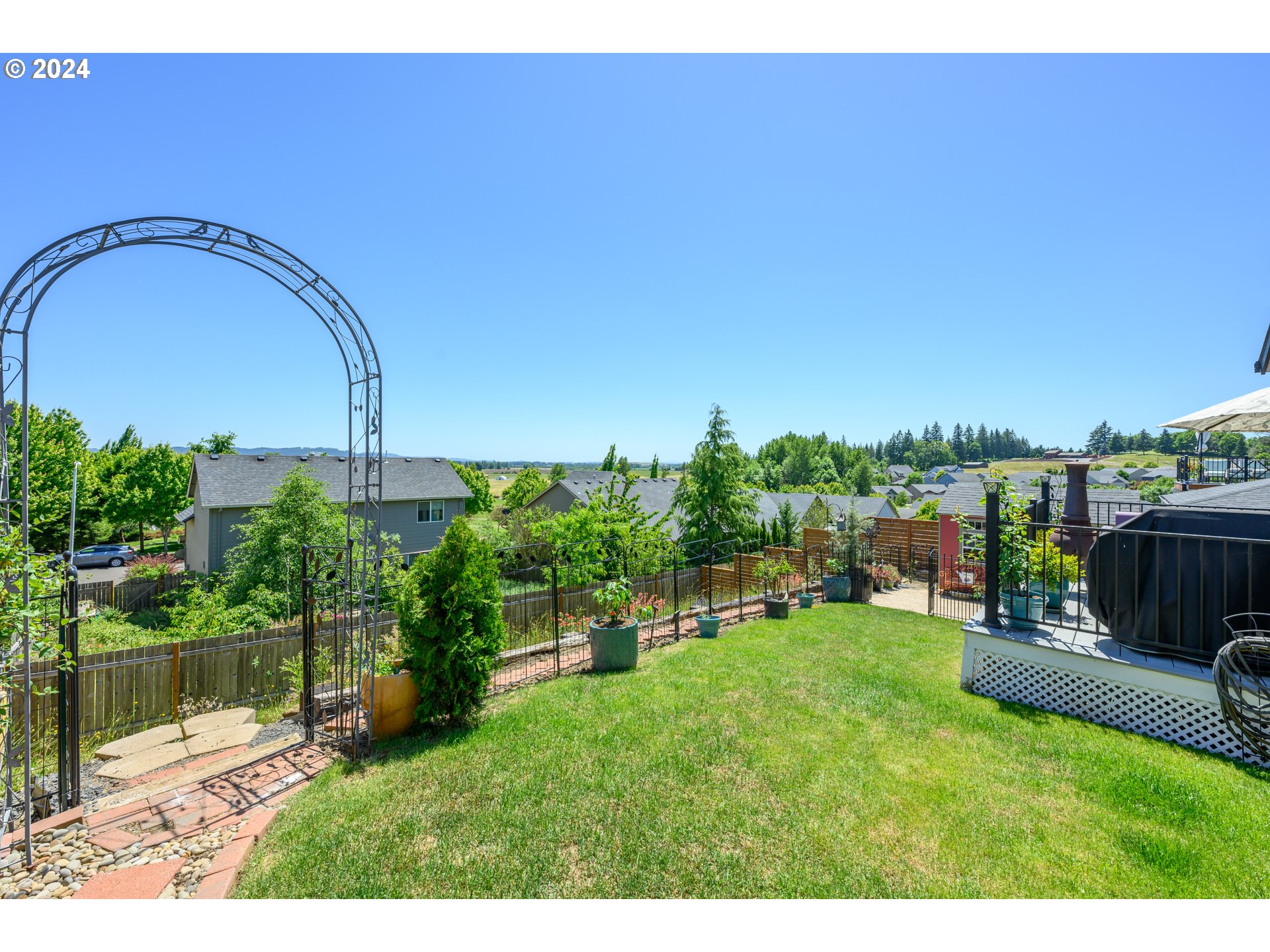 2898 NW MT ASHLAND LN, McMinnville