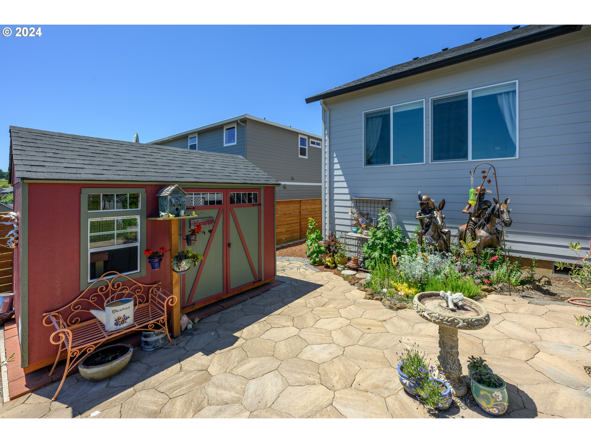 2898 NW MT ASHLAND LN, McMinnville