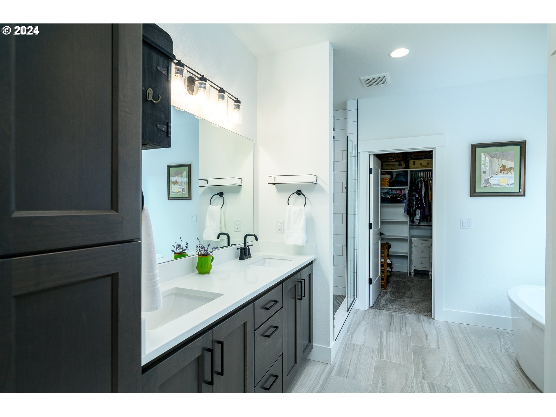 2898 NW MT ASHLAND LN, McMinnville