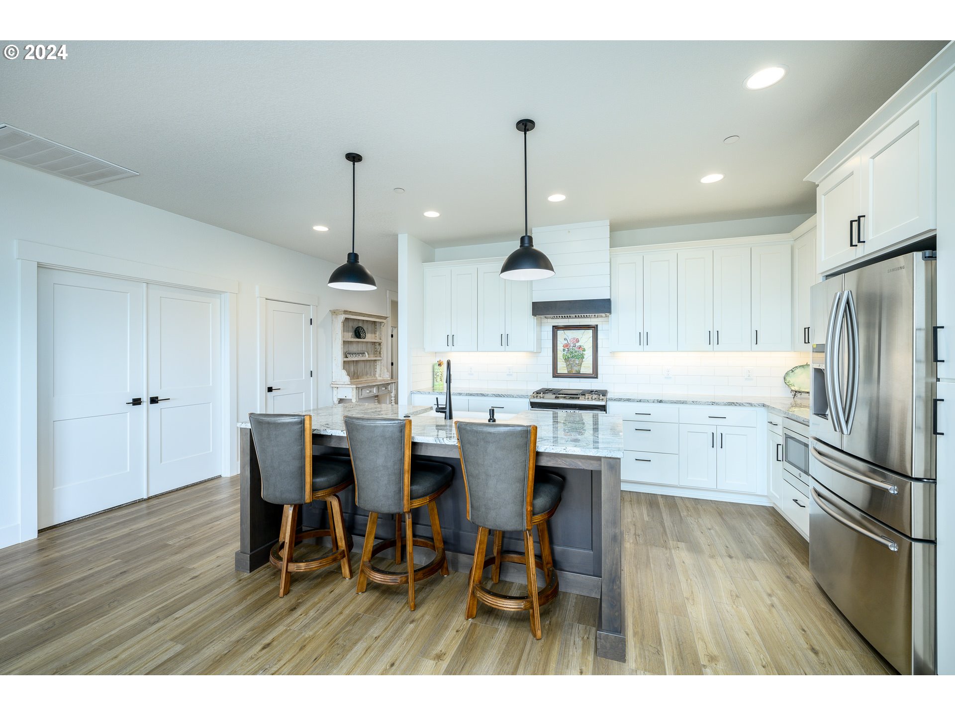 2898 NW MT ASHLAND LN, McMinnville