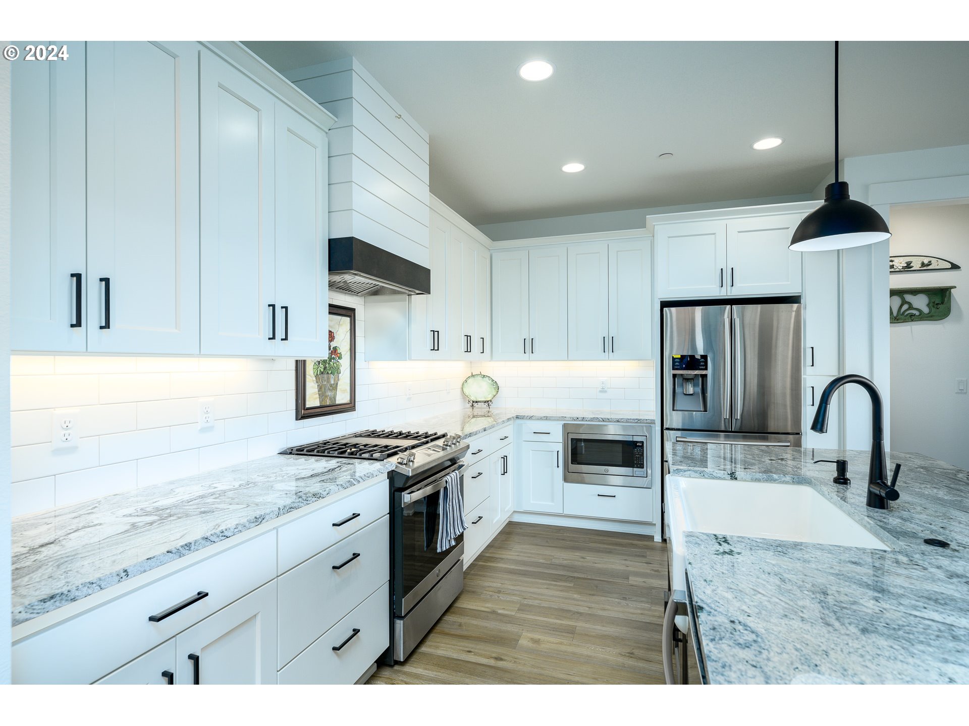 2898 NW MT ASHLAND LN, McMinnville