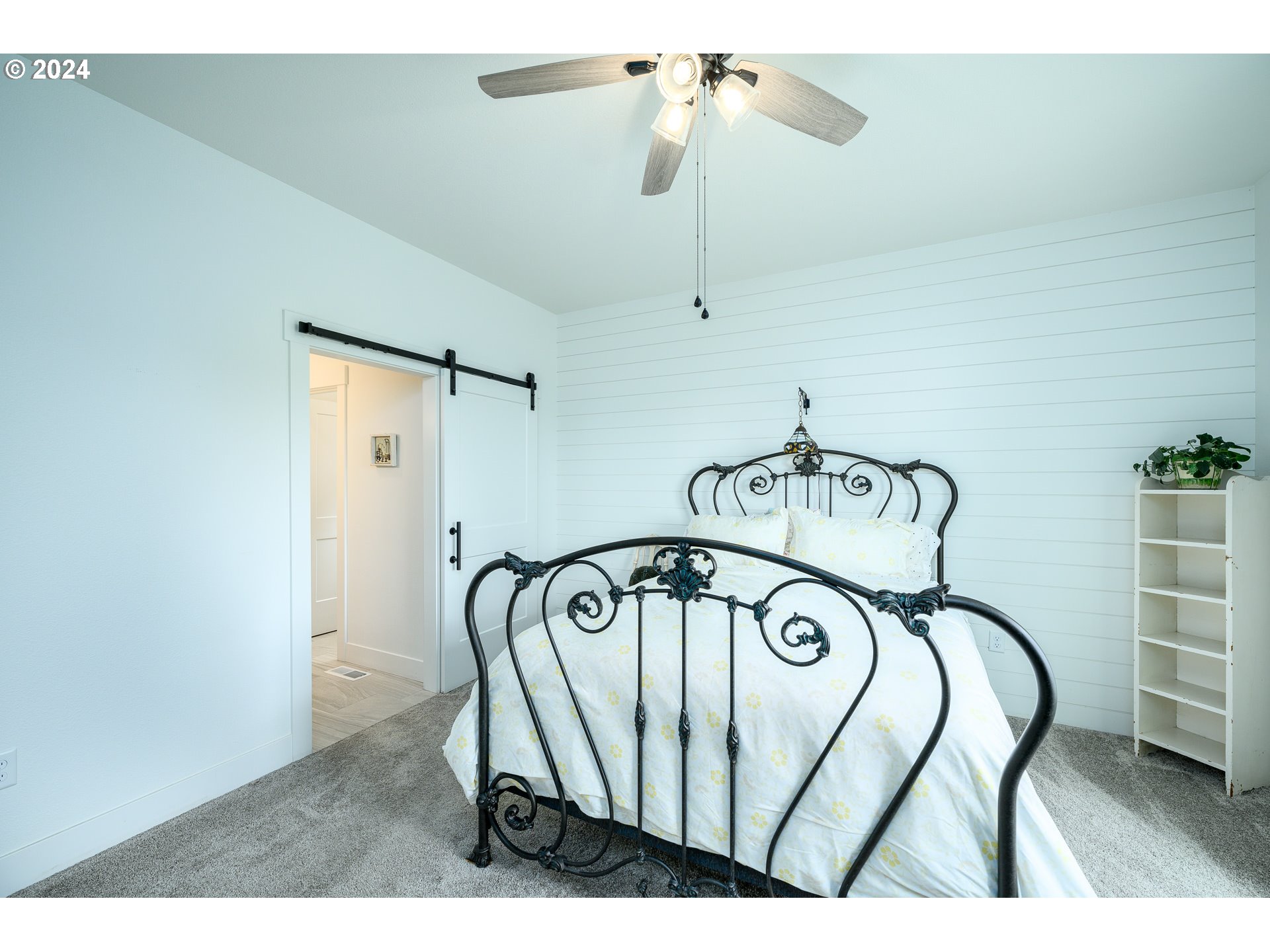 2898 NW MT ASHLAND LN, McMinnville