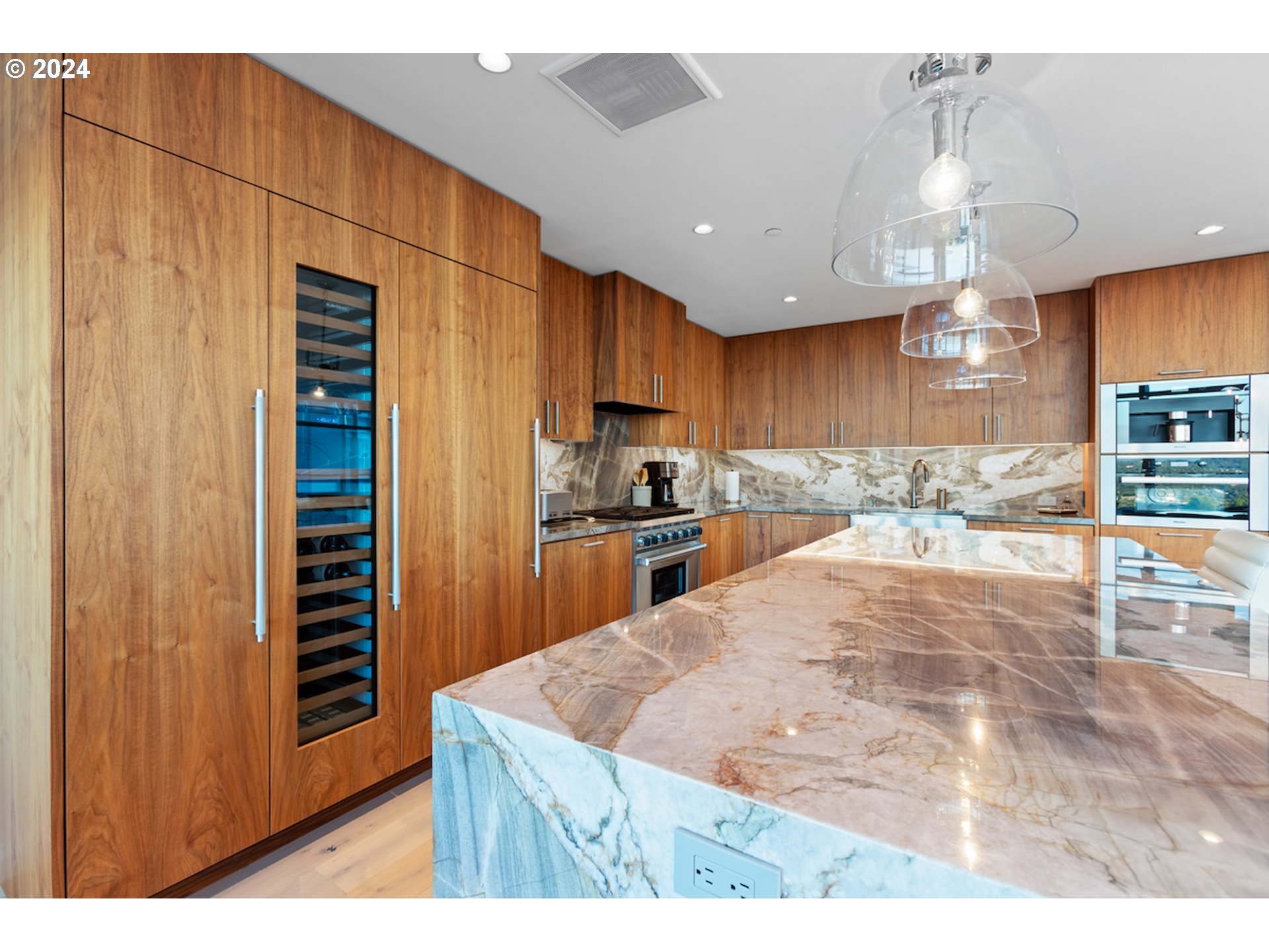 3601 S RIVER PKWY 2703