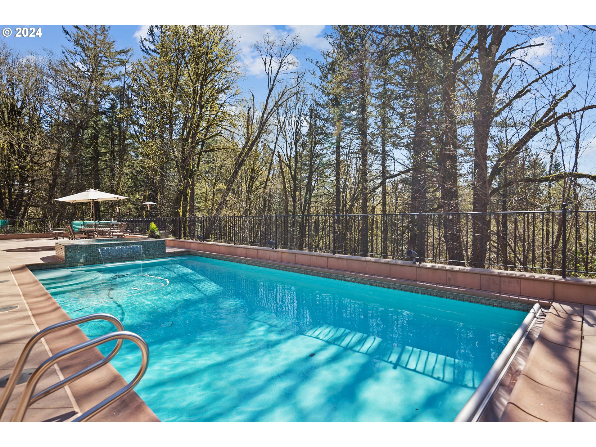 10701 NW SALTZMAN RD