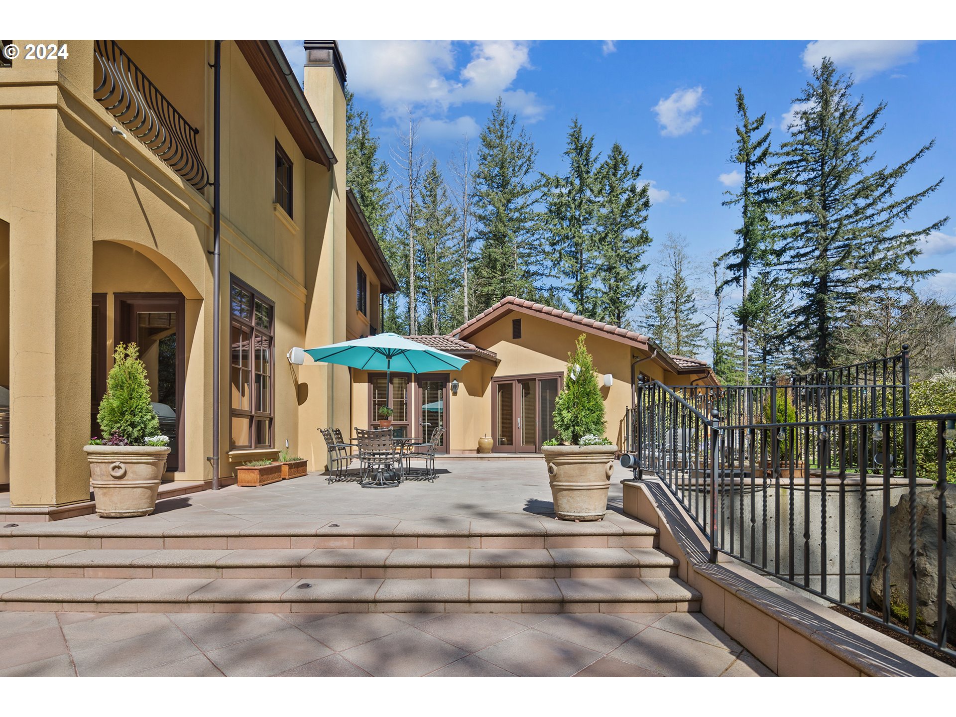 10701 NW SALTZMAN RD