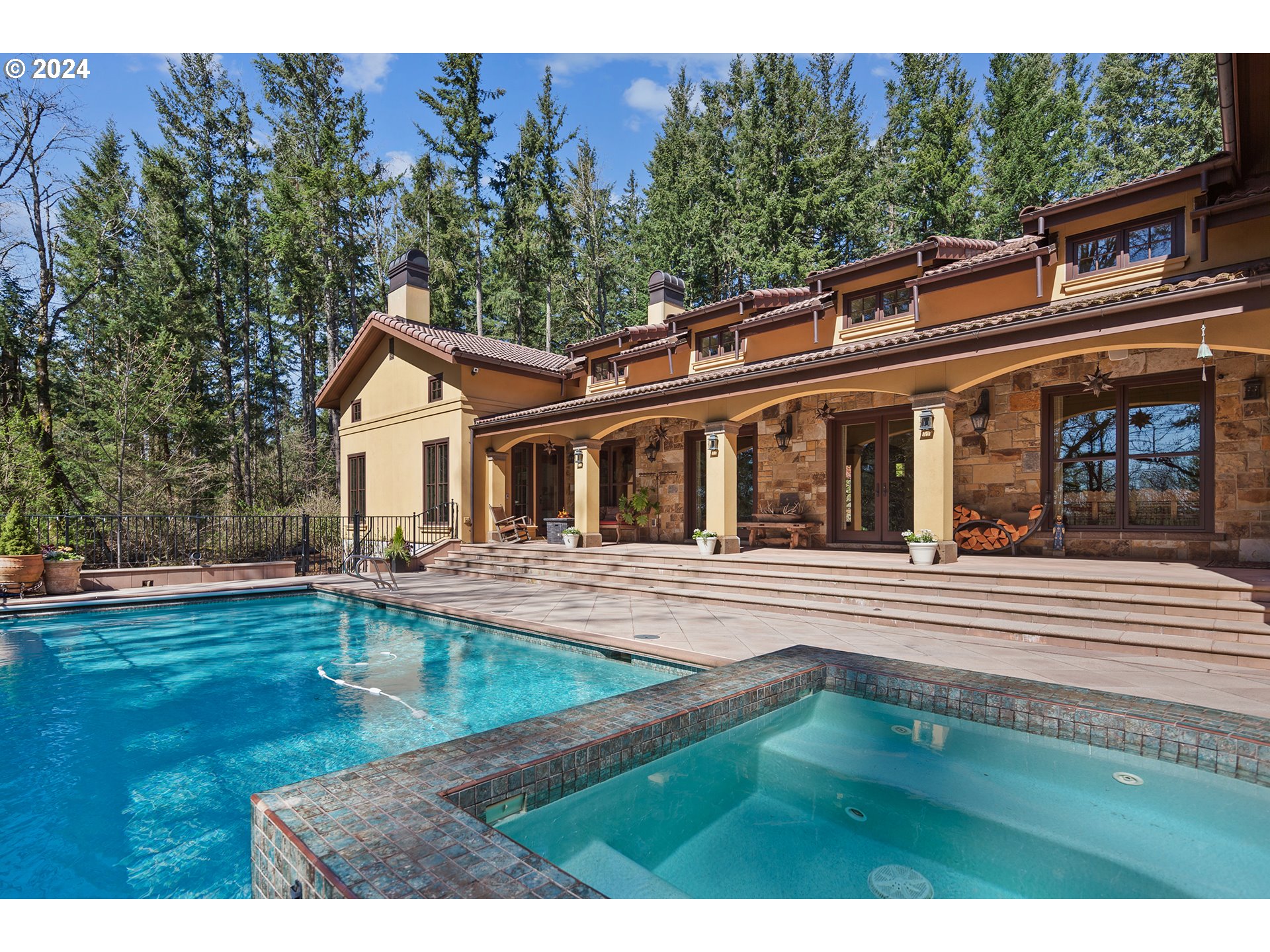 10701 NW SALTZMAN RD