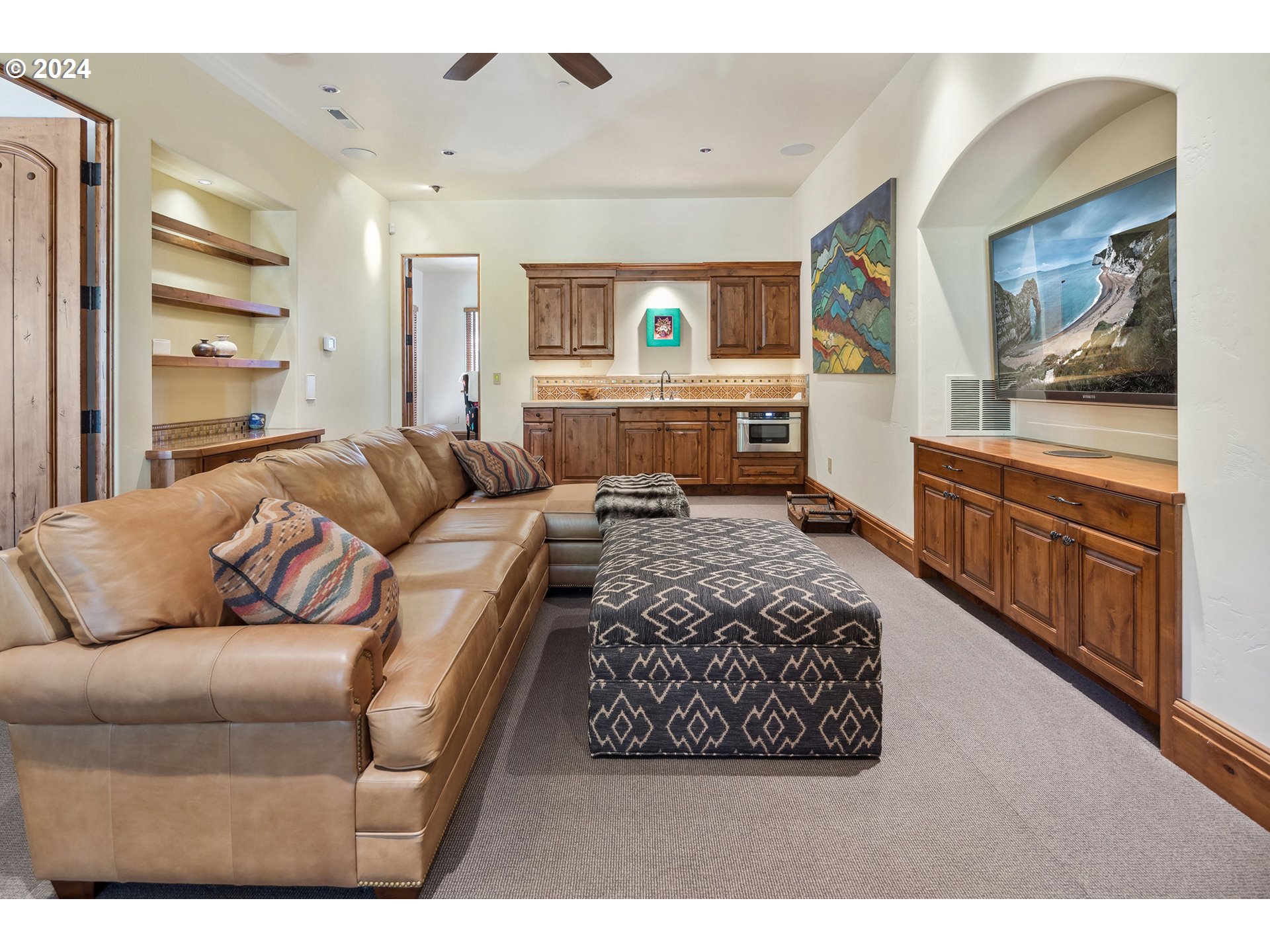10701 NW SALTZMAN RD