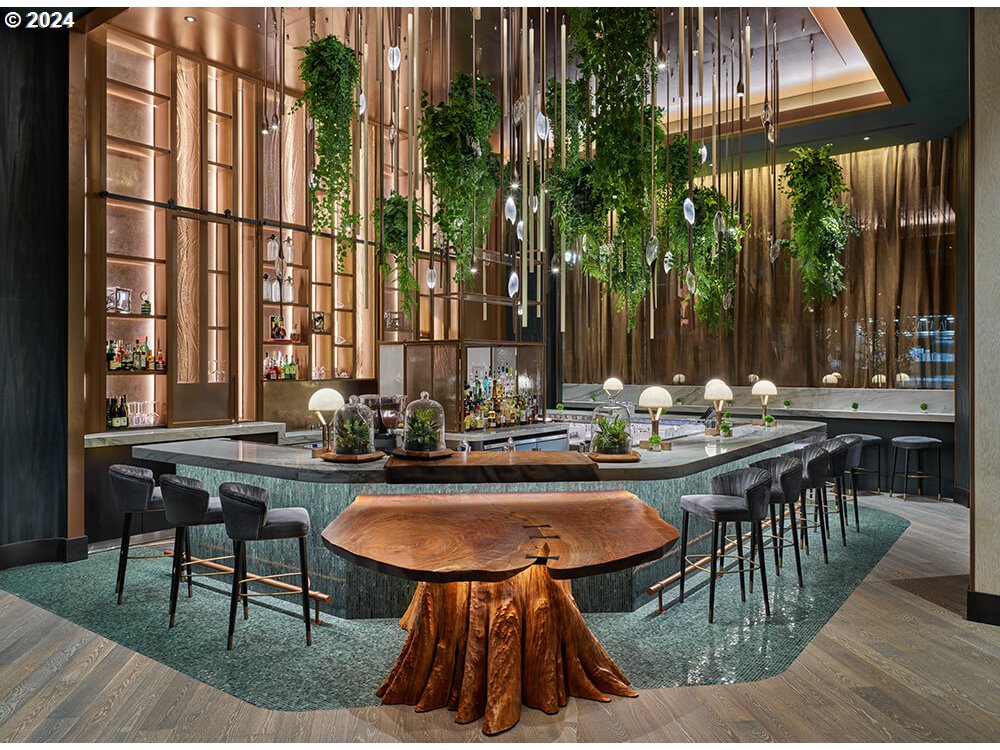 550 SW 10th AVE 2104