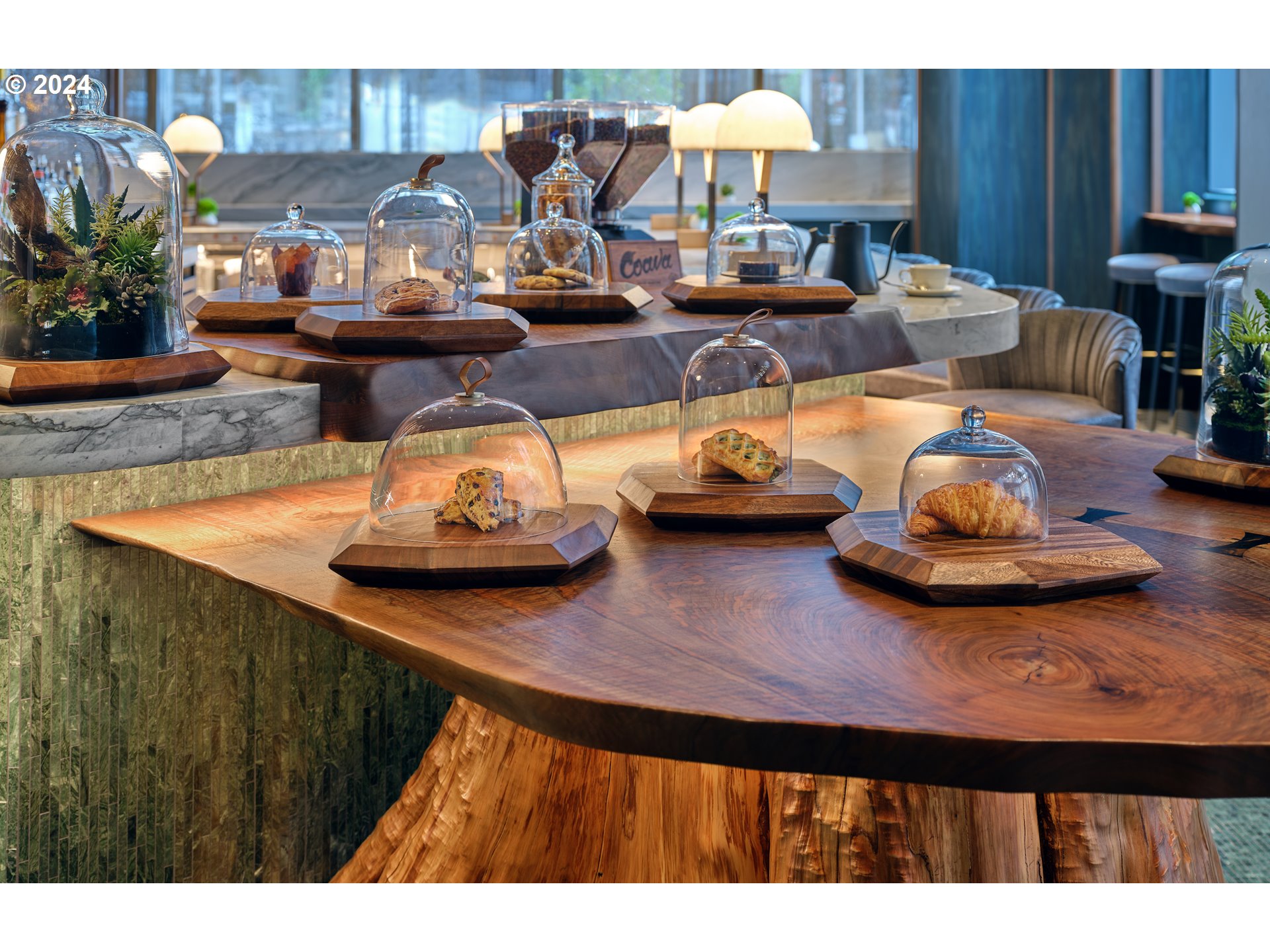 550 SW 10th AVE 2104