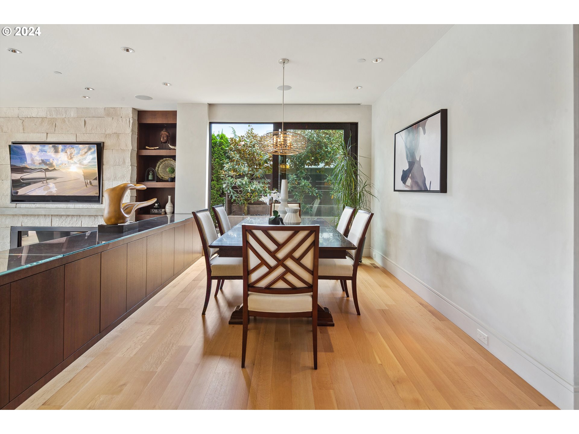 1007 LAKE FRONT RD