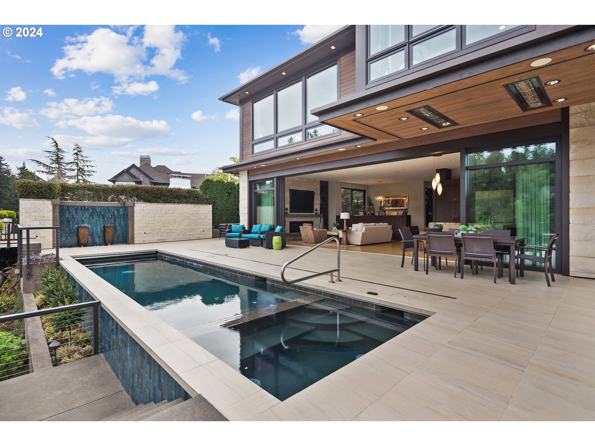 1007 LAKE FRONT RD