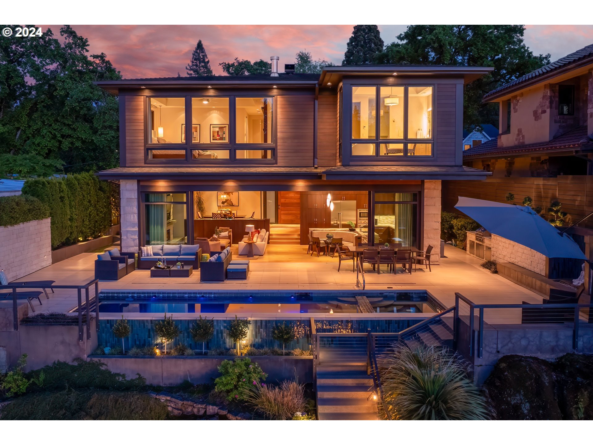 1007 LAKE FRONT RD