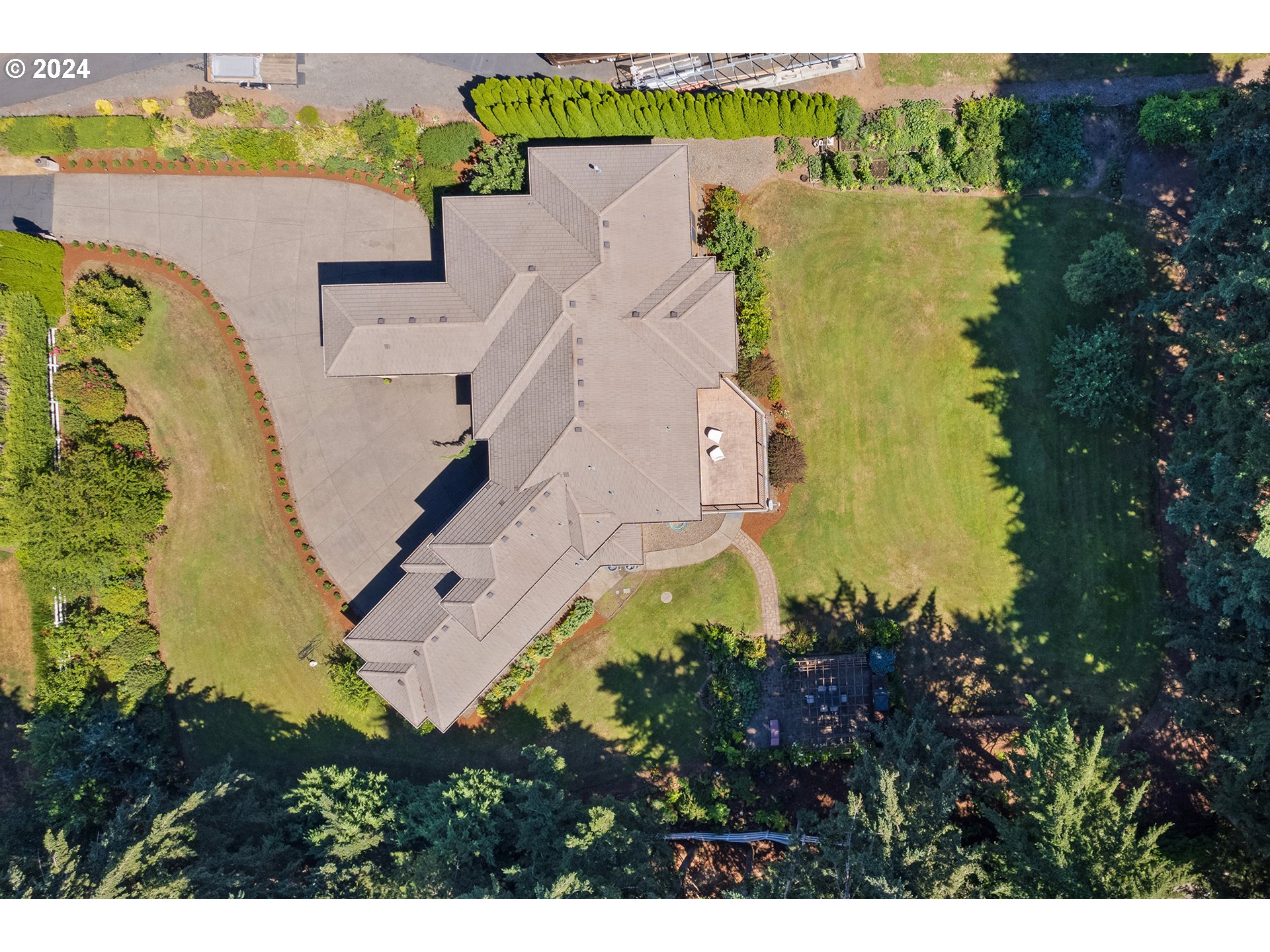 5624 SW MERIDIAN WAY