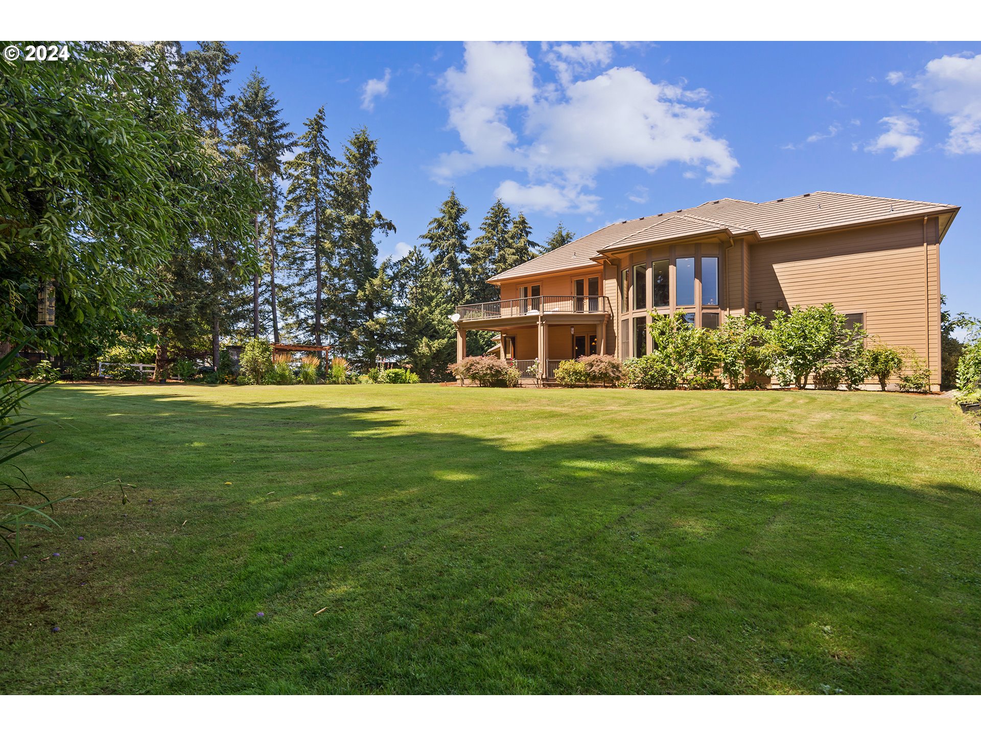 5624 SW MERIDIAN WAY