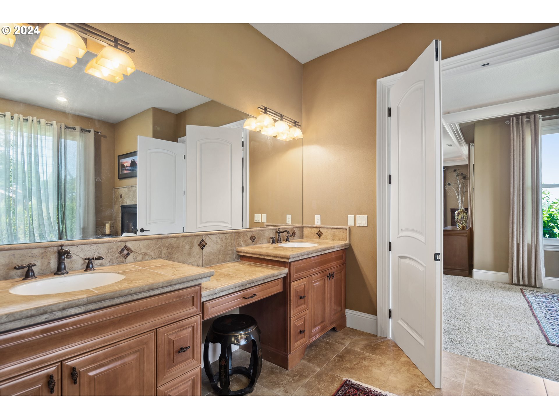 5624 SW MERIDIAN WAY