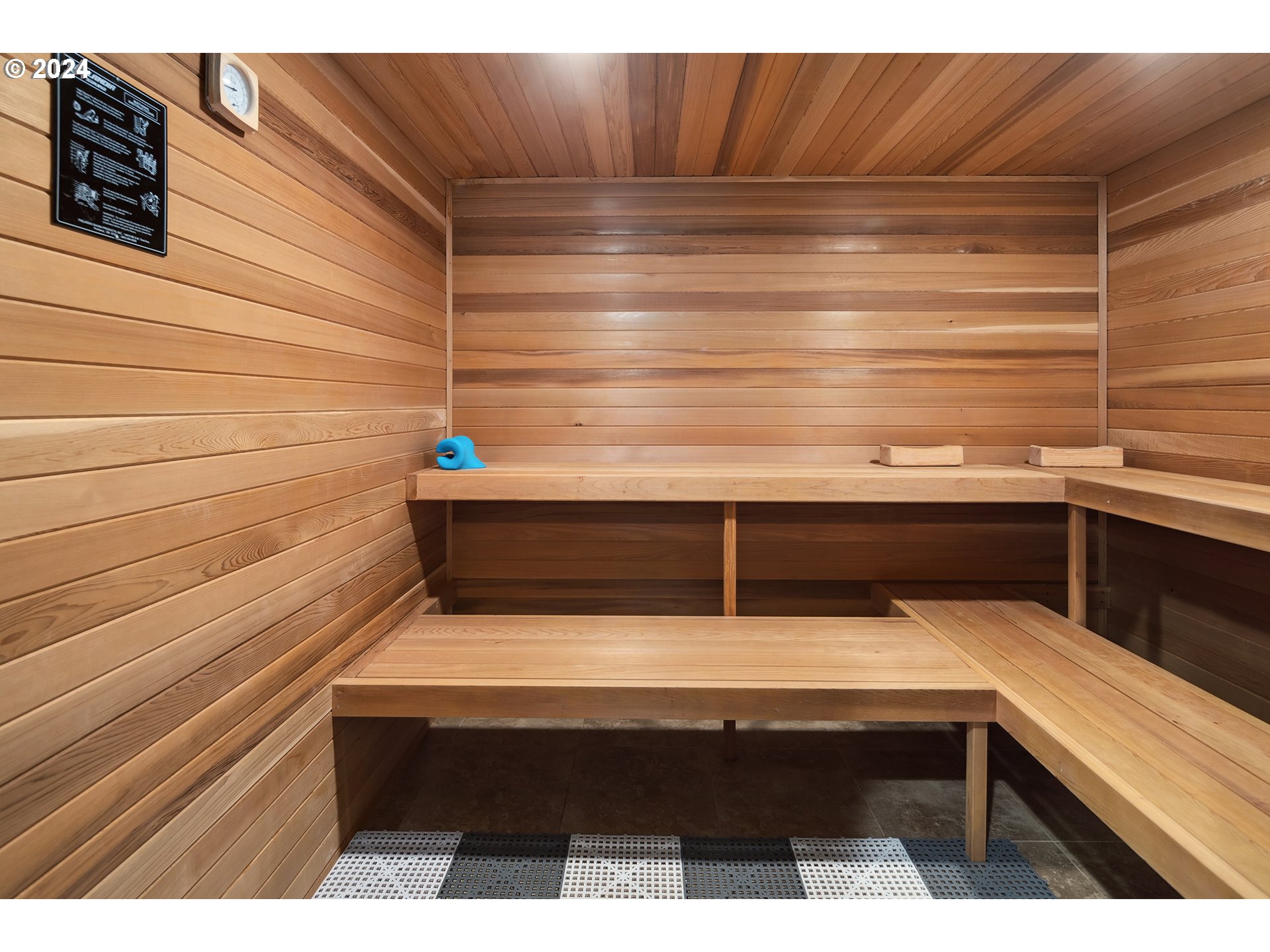 5624 SW MERIDIAN WAY