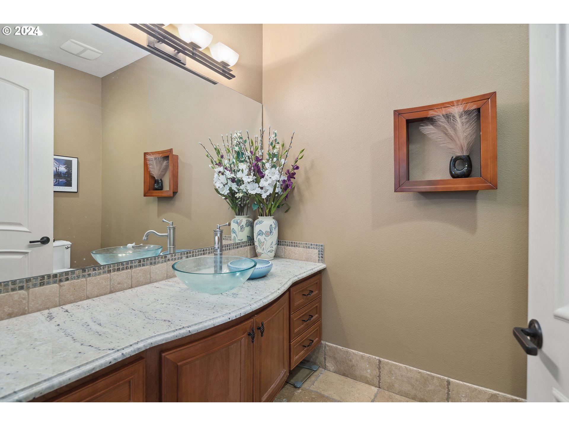 5624 SW MERIDIAN WAY