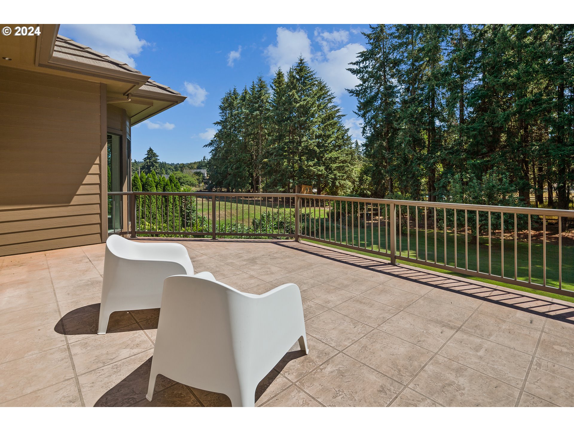 5624 SW MERIDIAN WAY