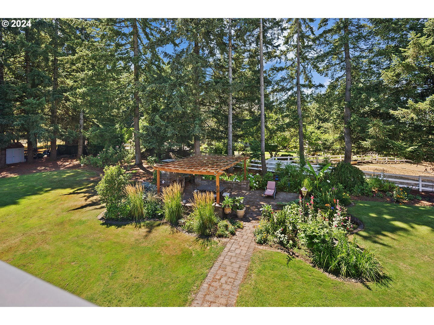 5624 SW MERIDIAN WAY