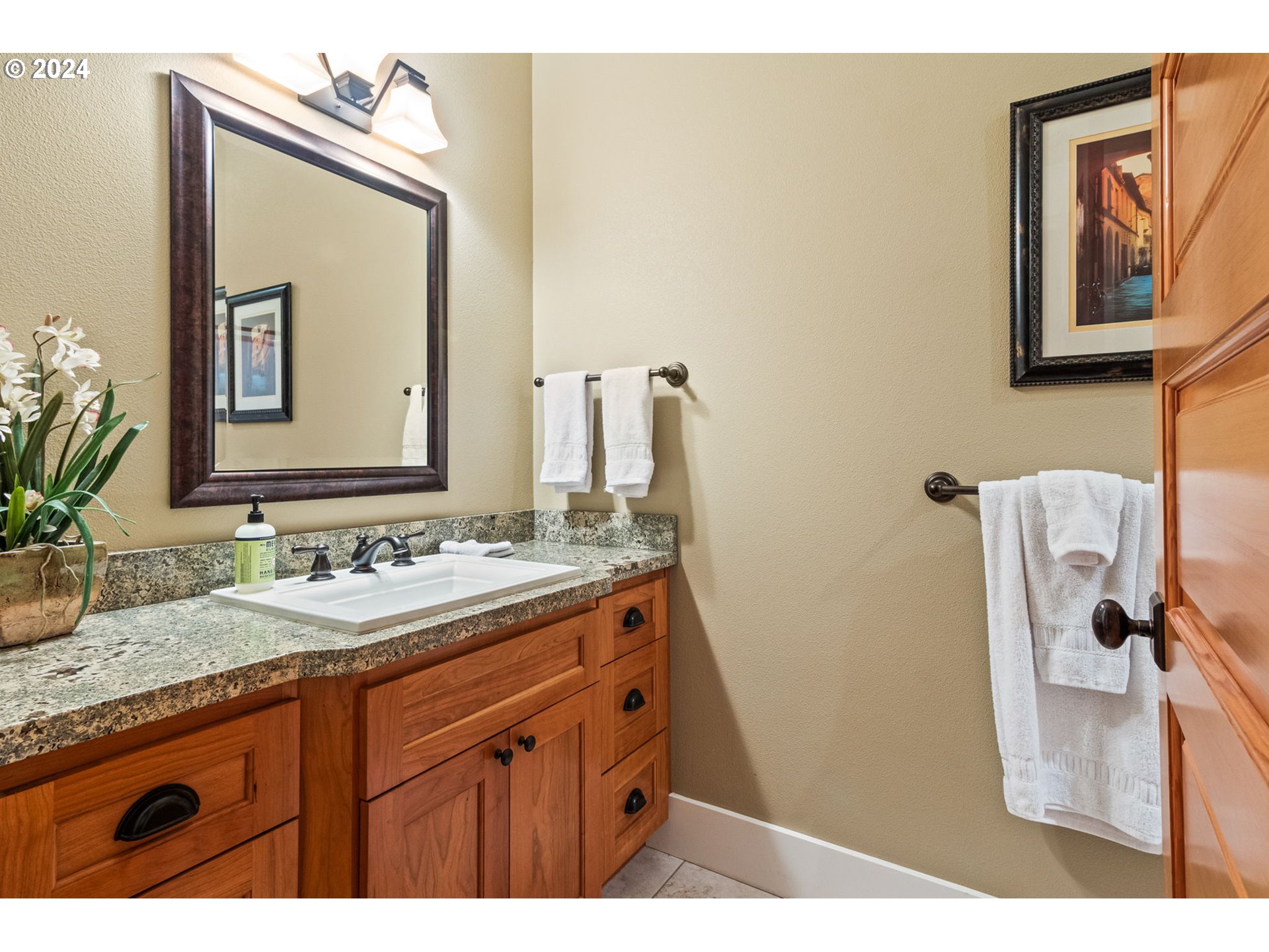 32019 NE CORRAL CREEK RD