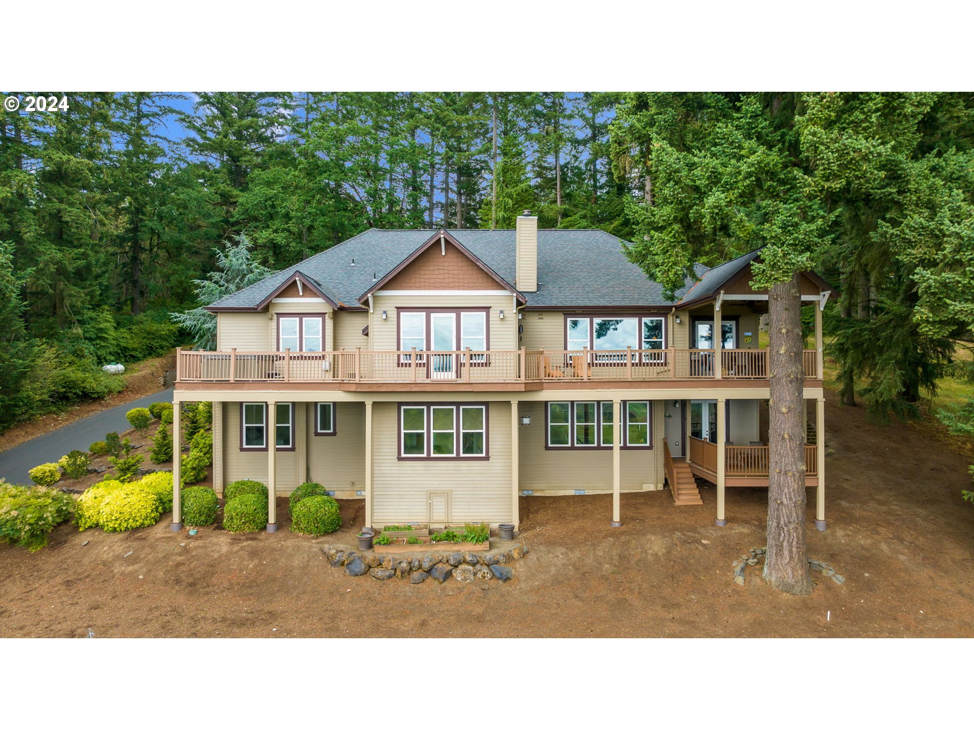 32019 NE CORRAL CREEK RD