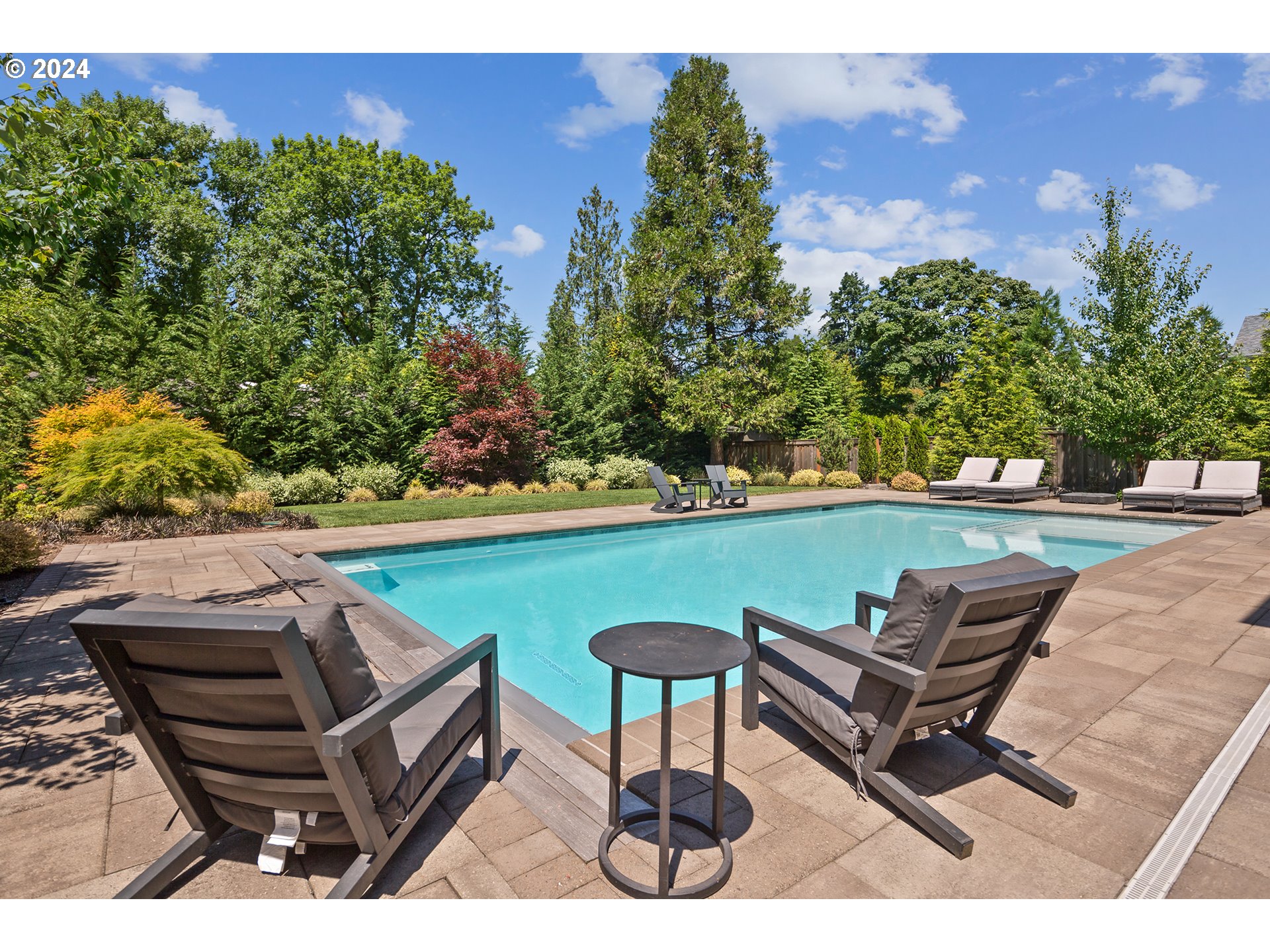 1289 CHANDLER RD