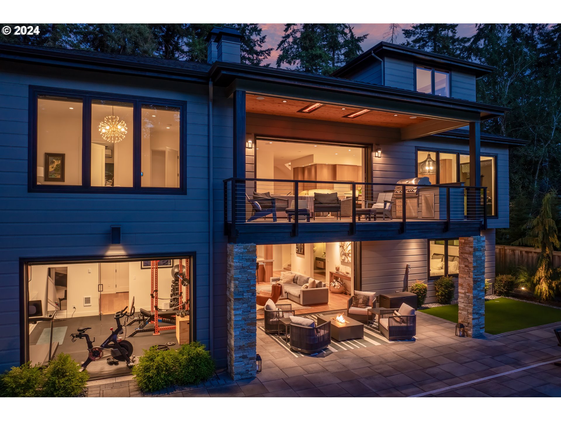 1289 CHANDLER RD