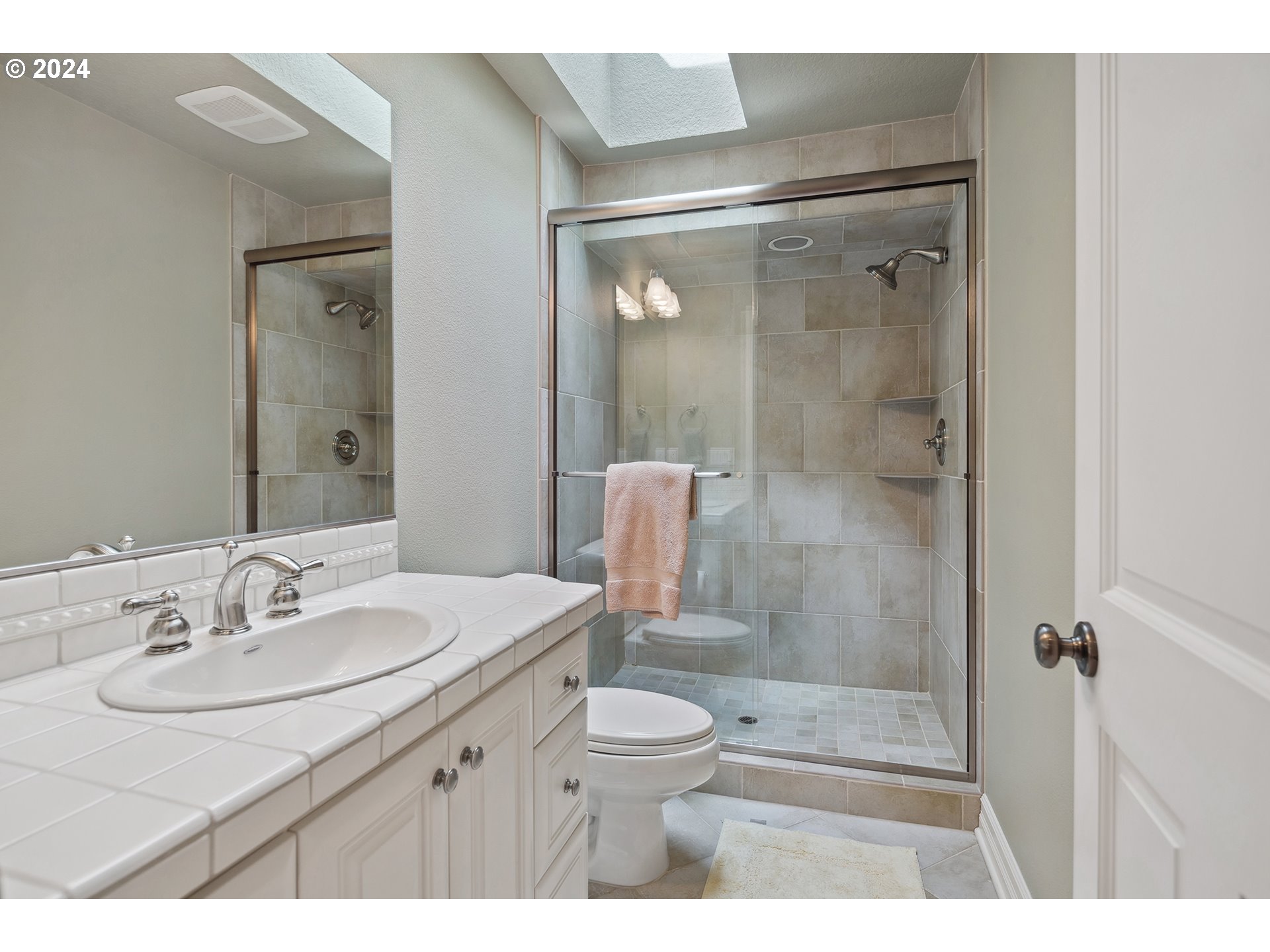 1115 NORTHSHORE RD