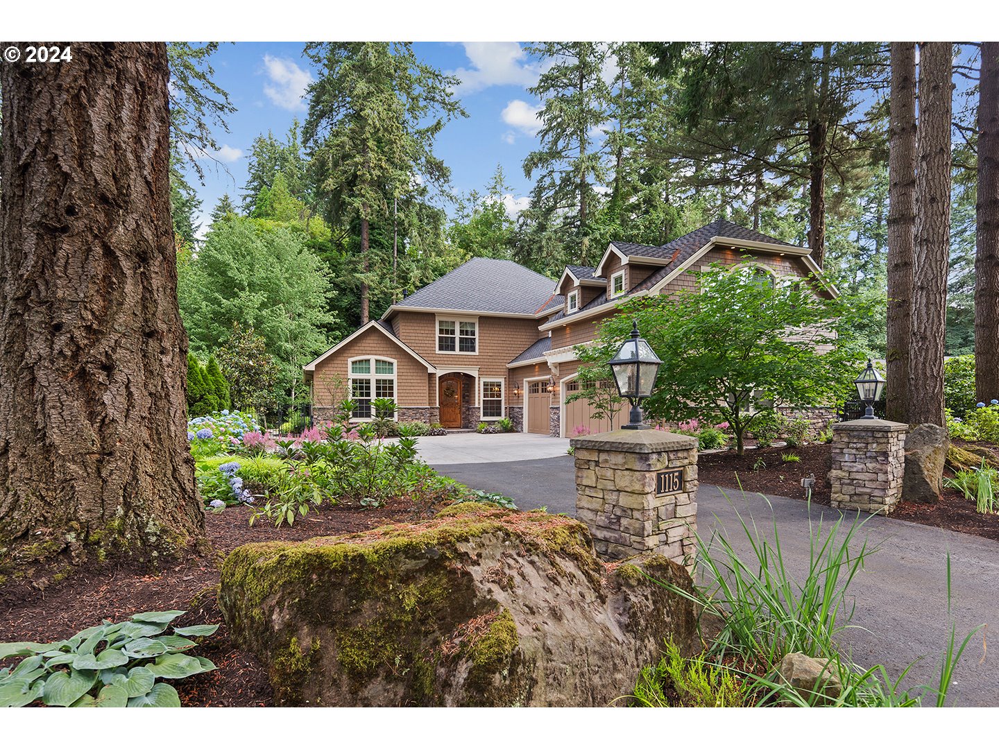 1115 NORTHSHORE RD