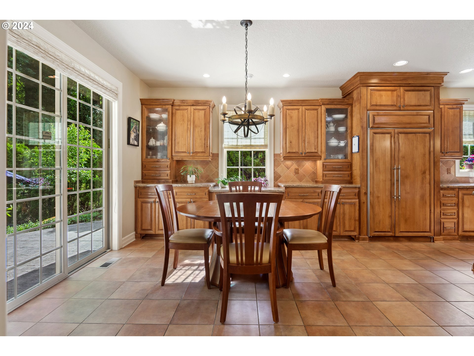 1115 NORTHSHORE RD