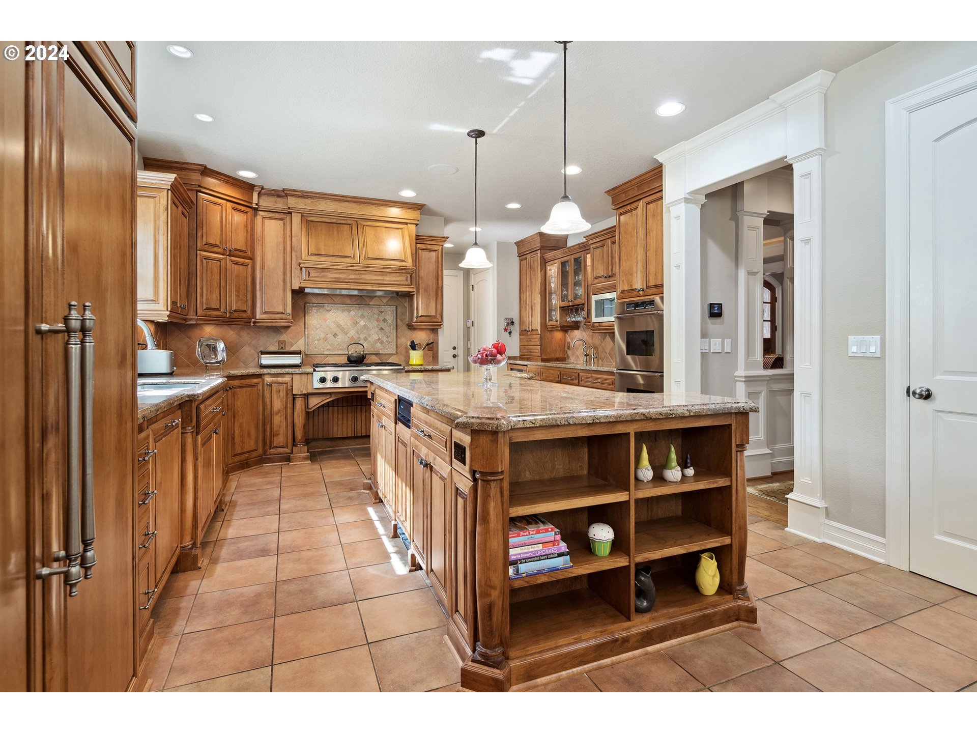 1115 NORTHSHORE RD