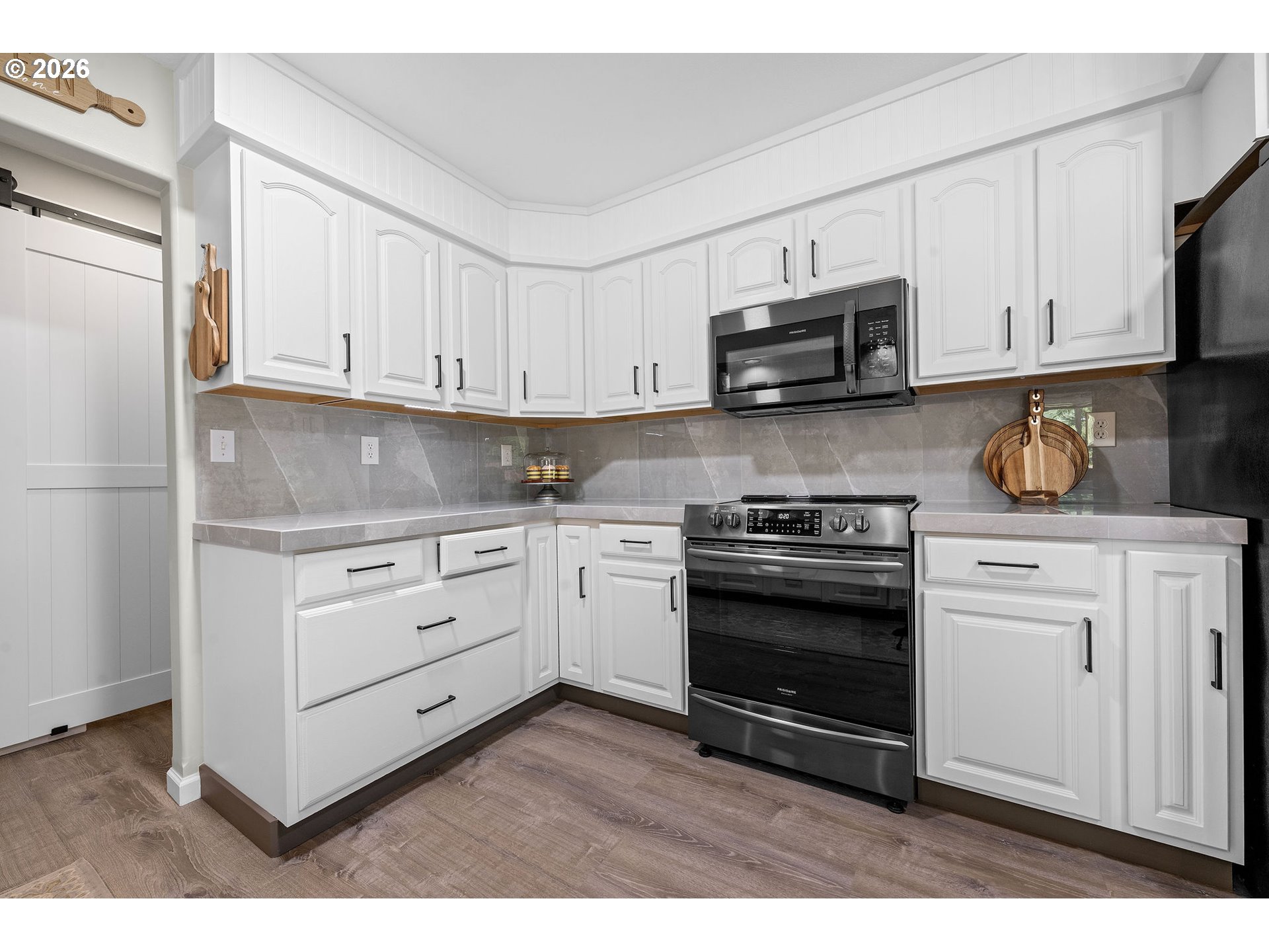 42224 TIFFANY LN