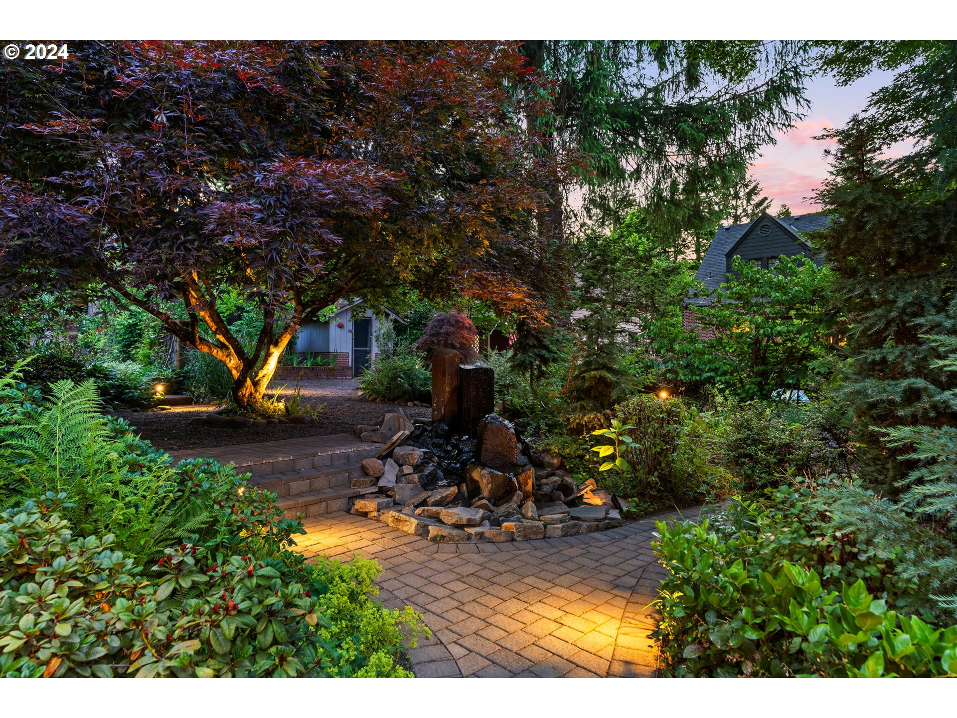 260 S PALATINE HILL RD