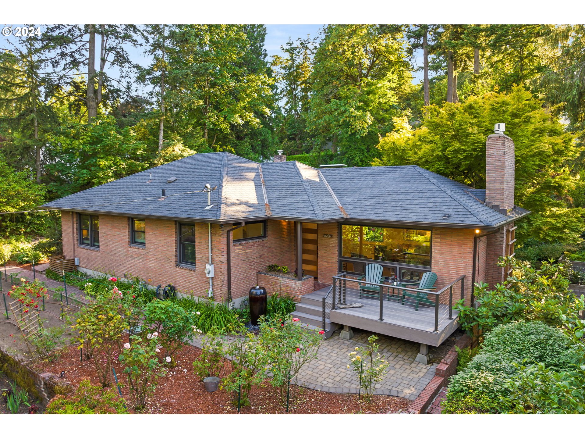 260 S PALATINE HILL RD