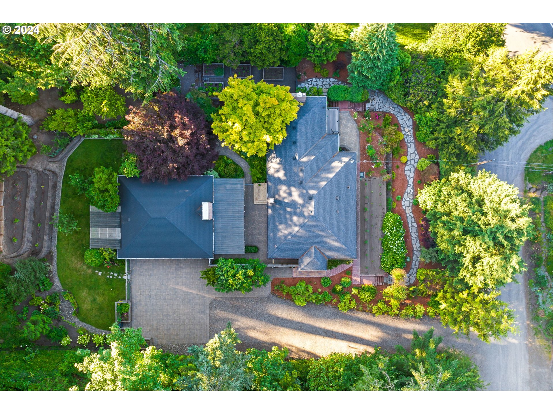 260 S PALATINE HILL RD