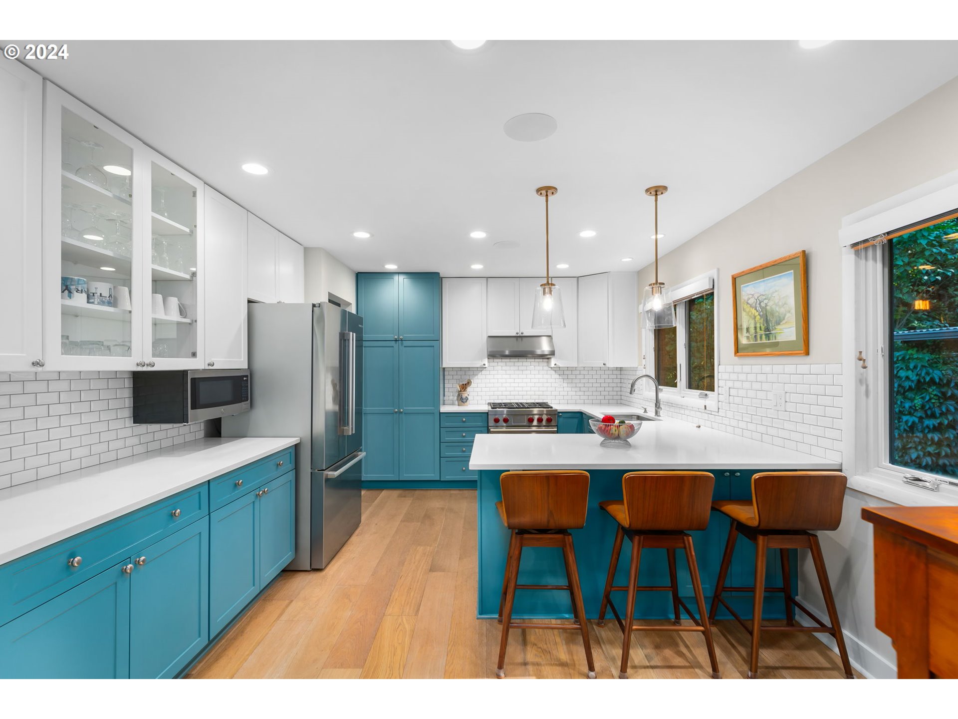 260 S PALATINE HILL RD