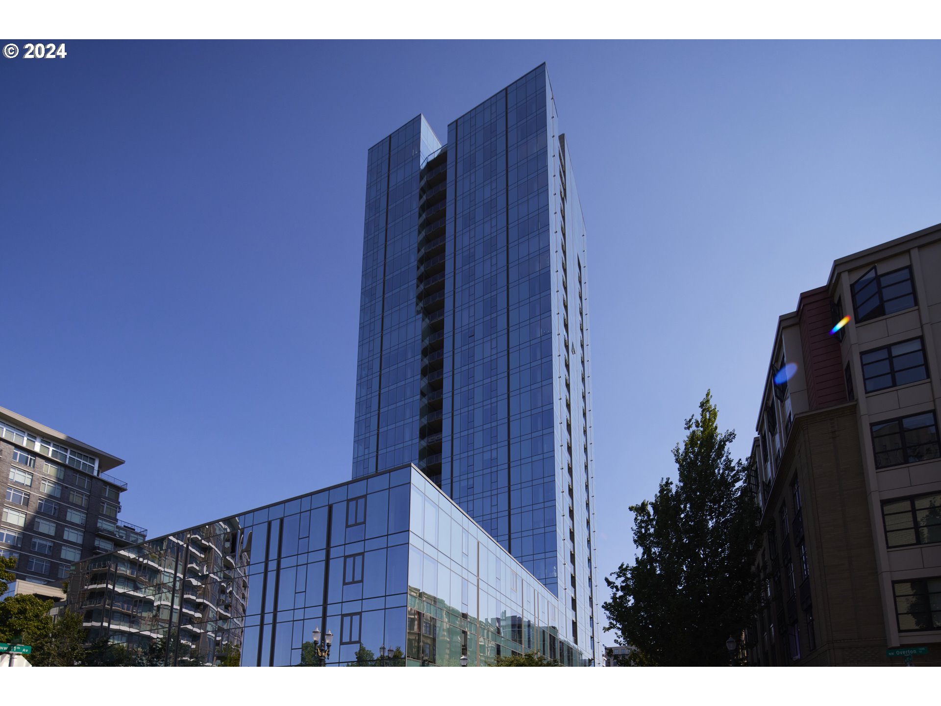 1075 NW NORTHRUP ST 1912