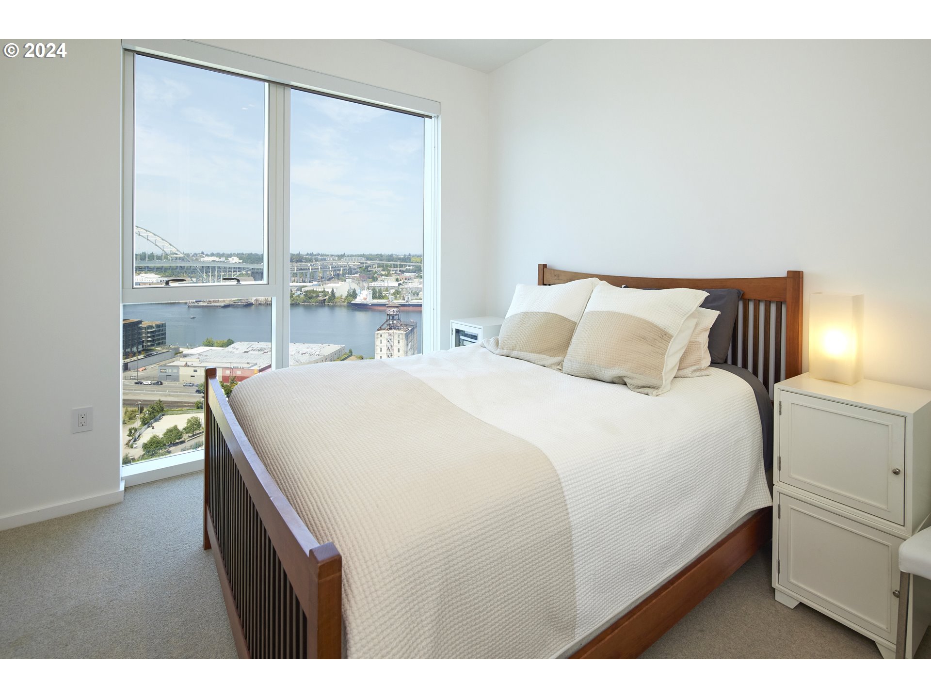 1075 NW NORTHRUP ST 1912