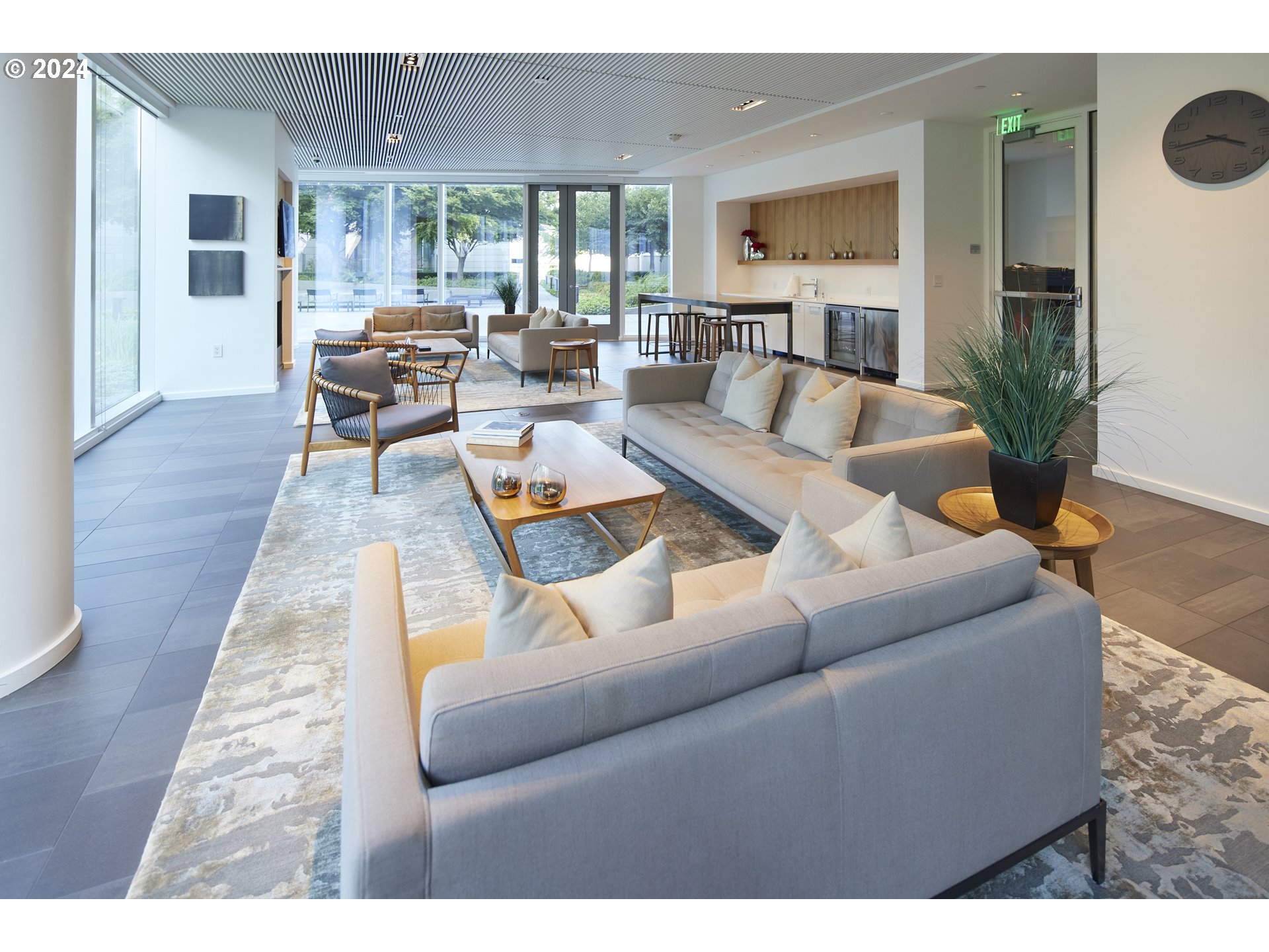 1075 NW NORTHRUP ST 1912