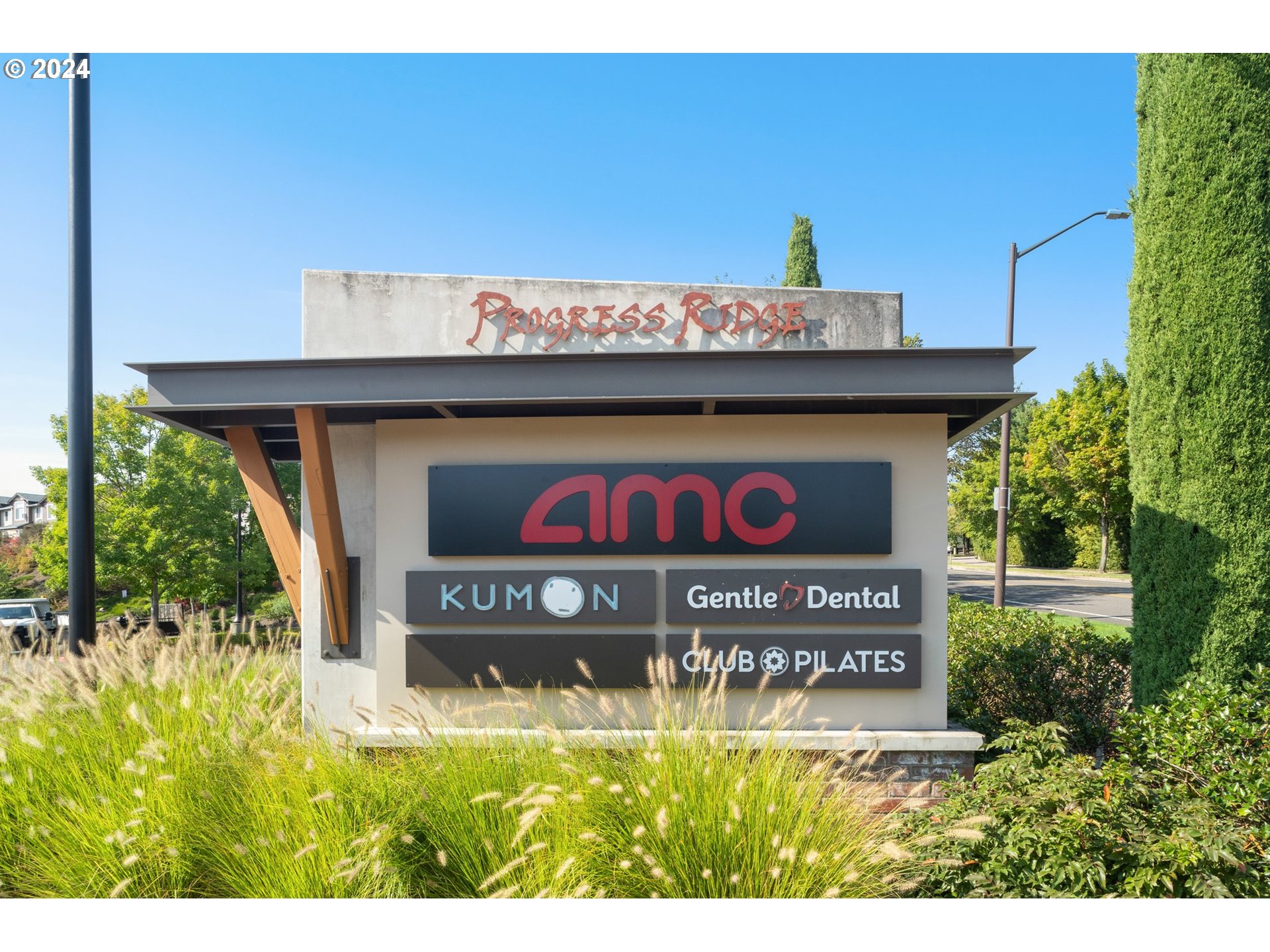 12555 SW NIGHT HERON LN 100