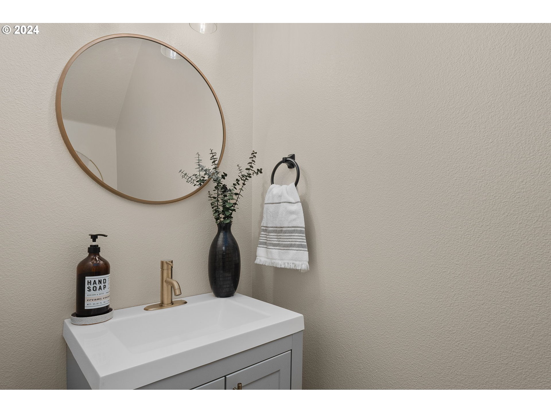 12555 SW NIGHT HERON LN 100