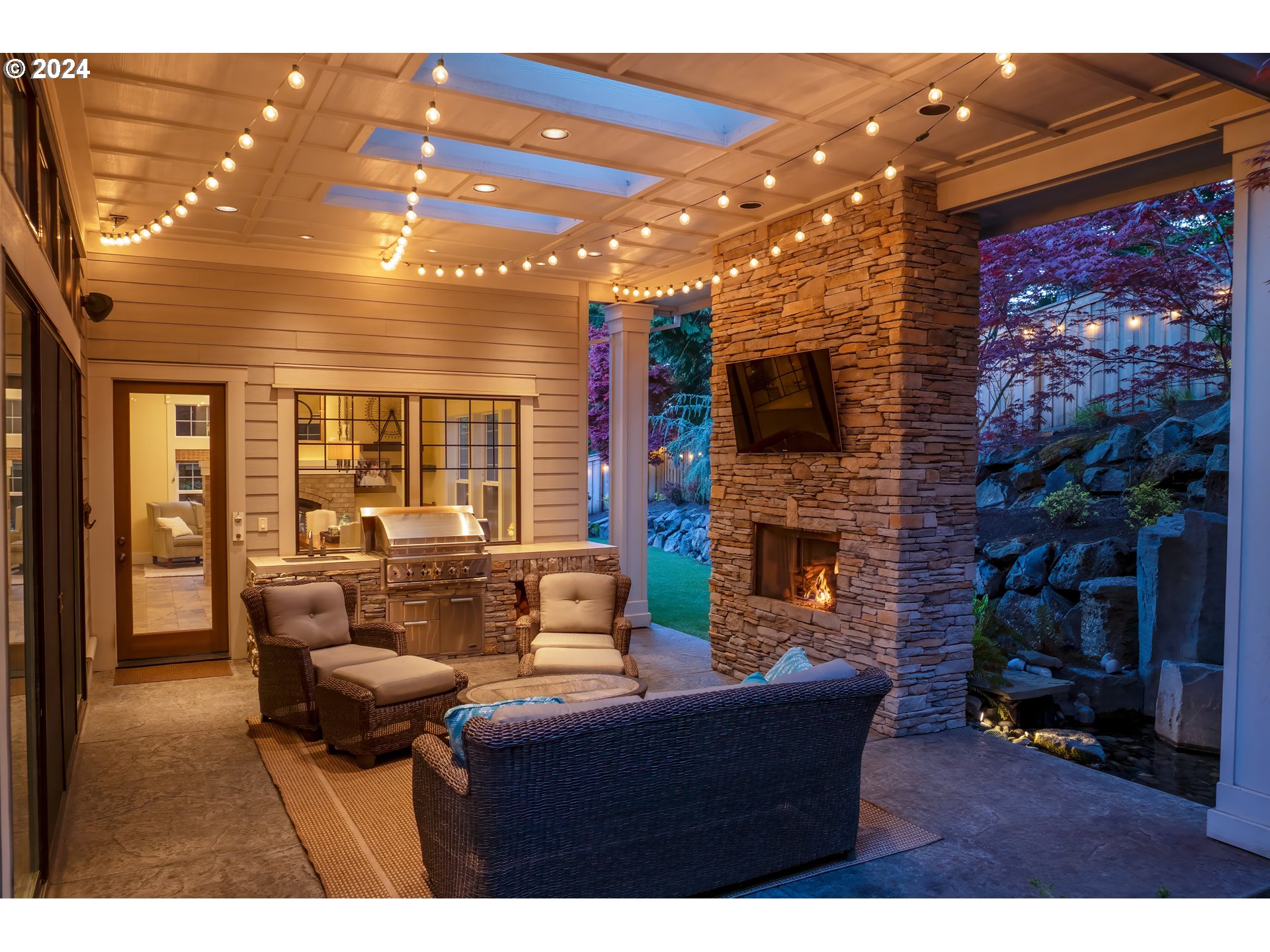 2934 COEUR D ALENE DR
