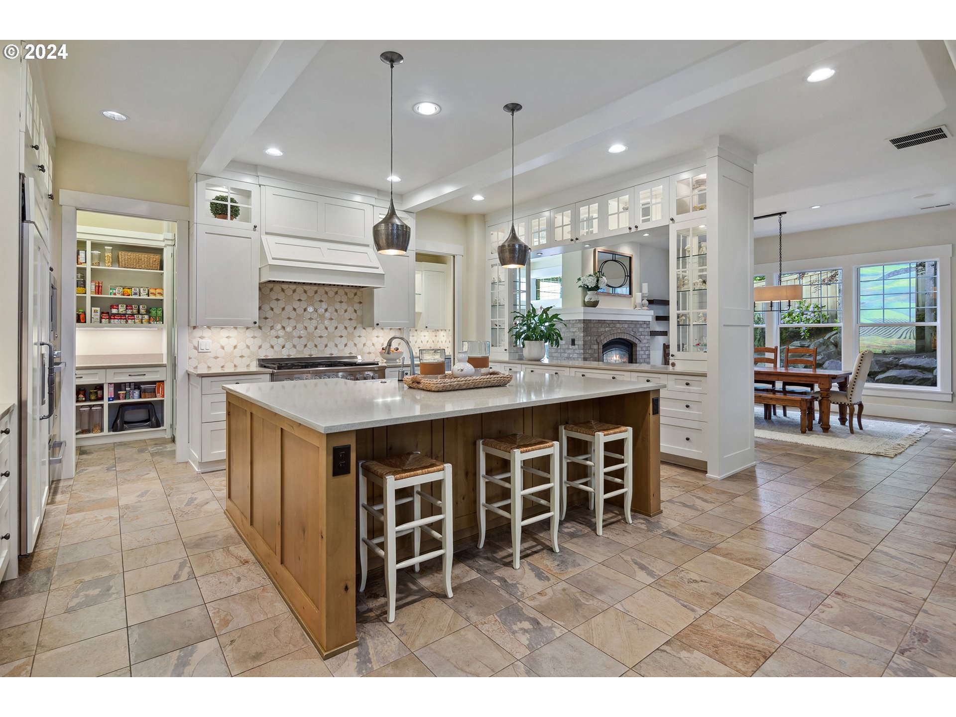 2934 COEUR D ALENE DR