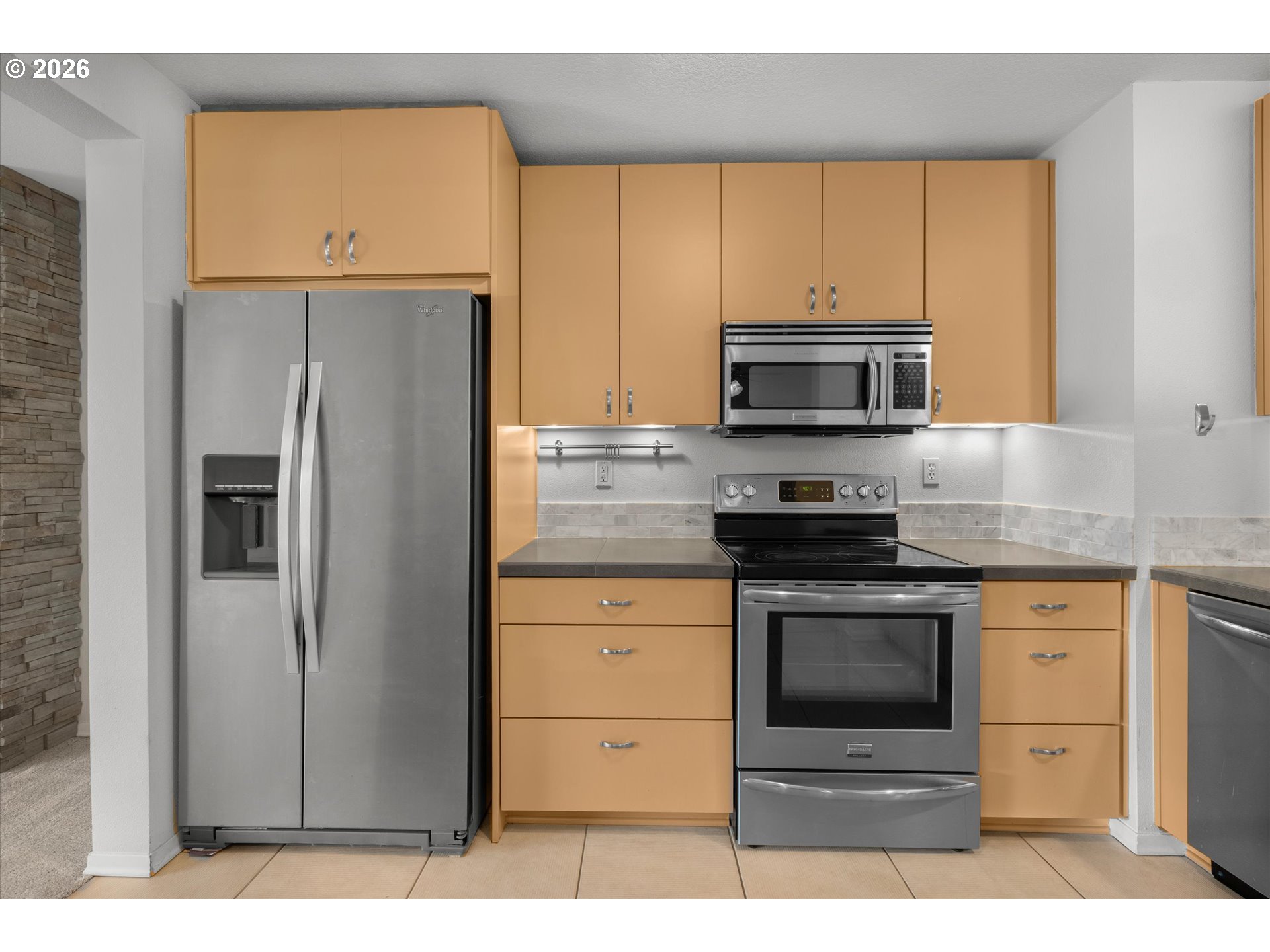 200 SW BURNHAM RD T404