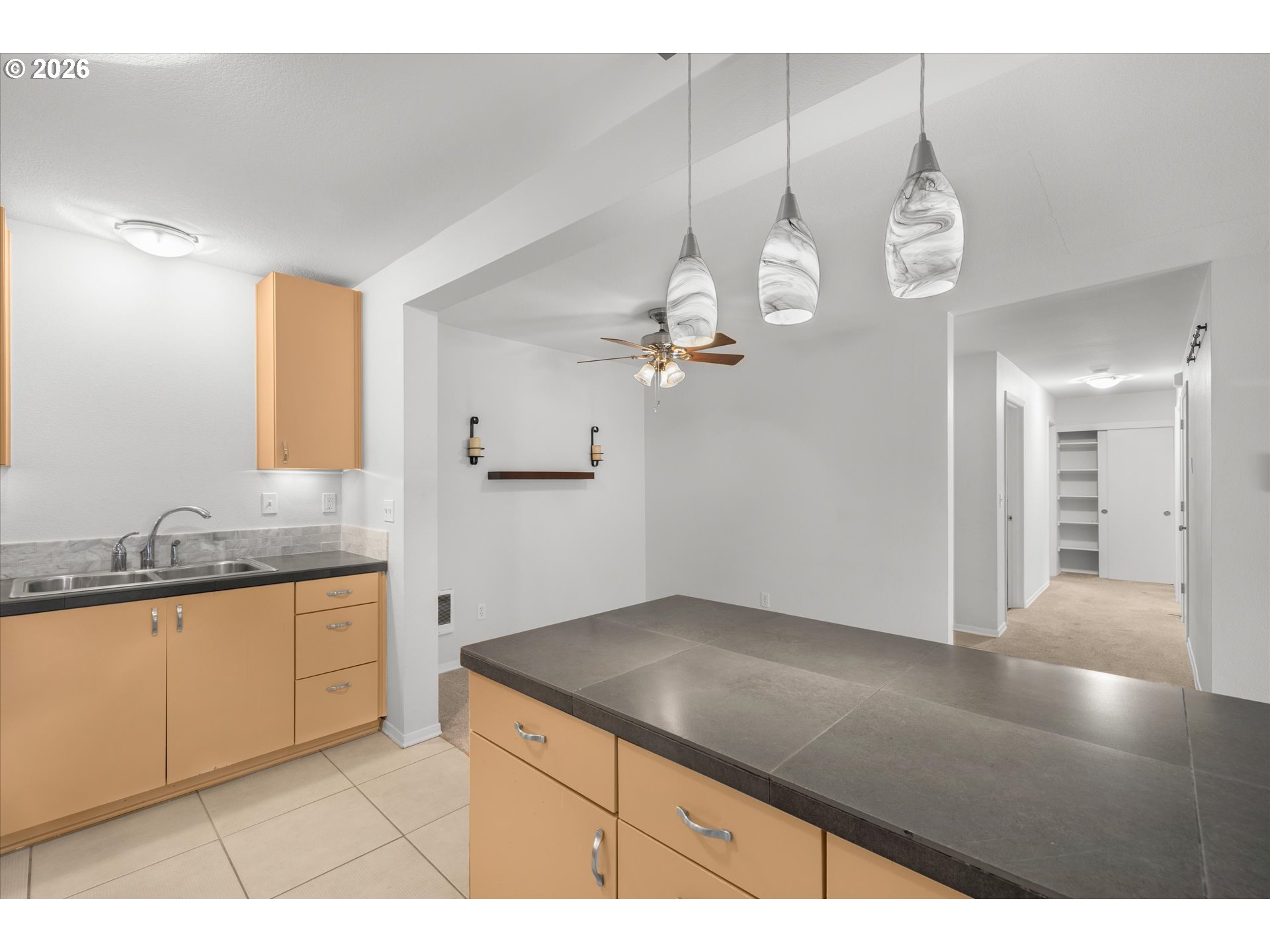 200 SW BURNHAM RD T404