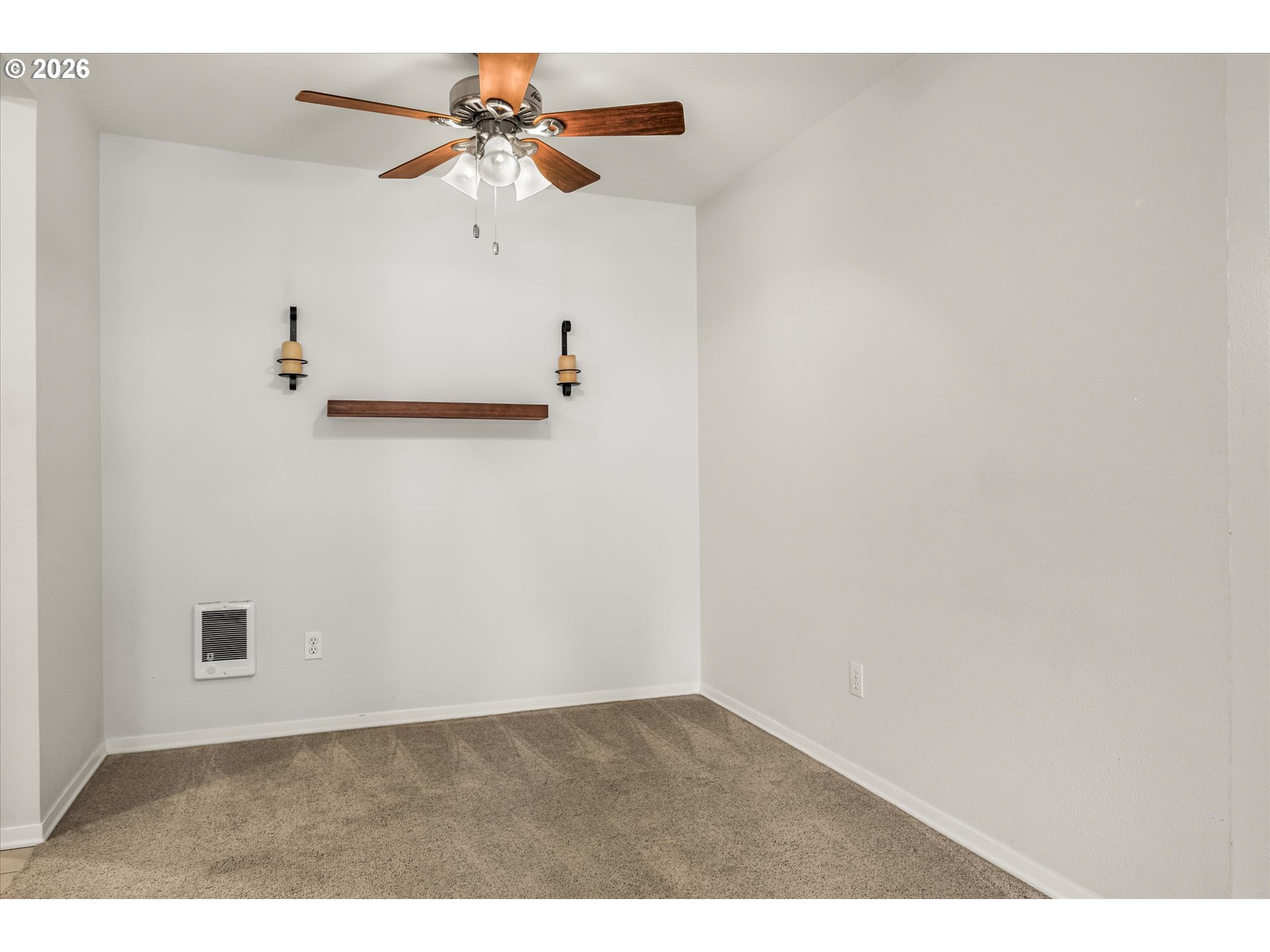 200 SW BURNHAM RD T404