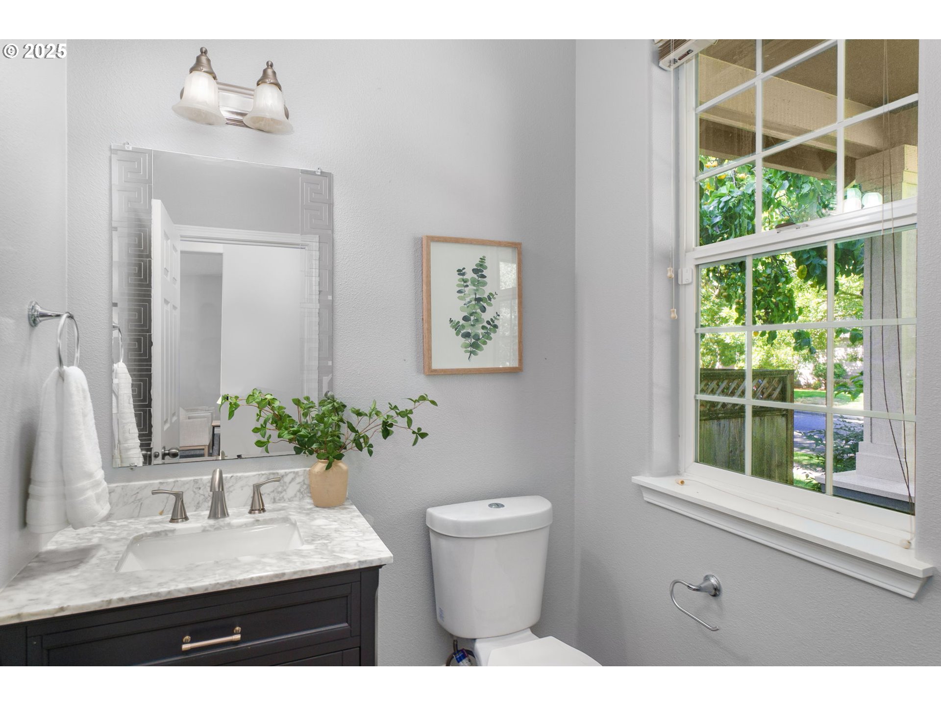 3750 SE TWELVE OAKS ST