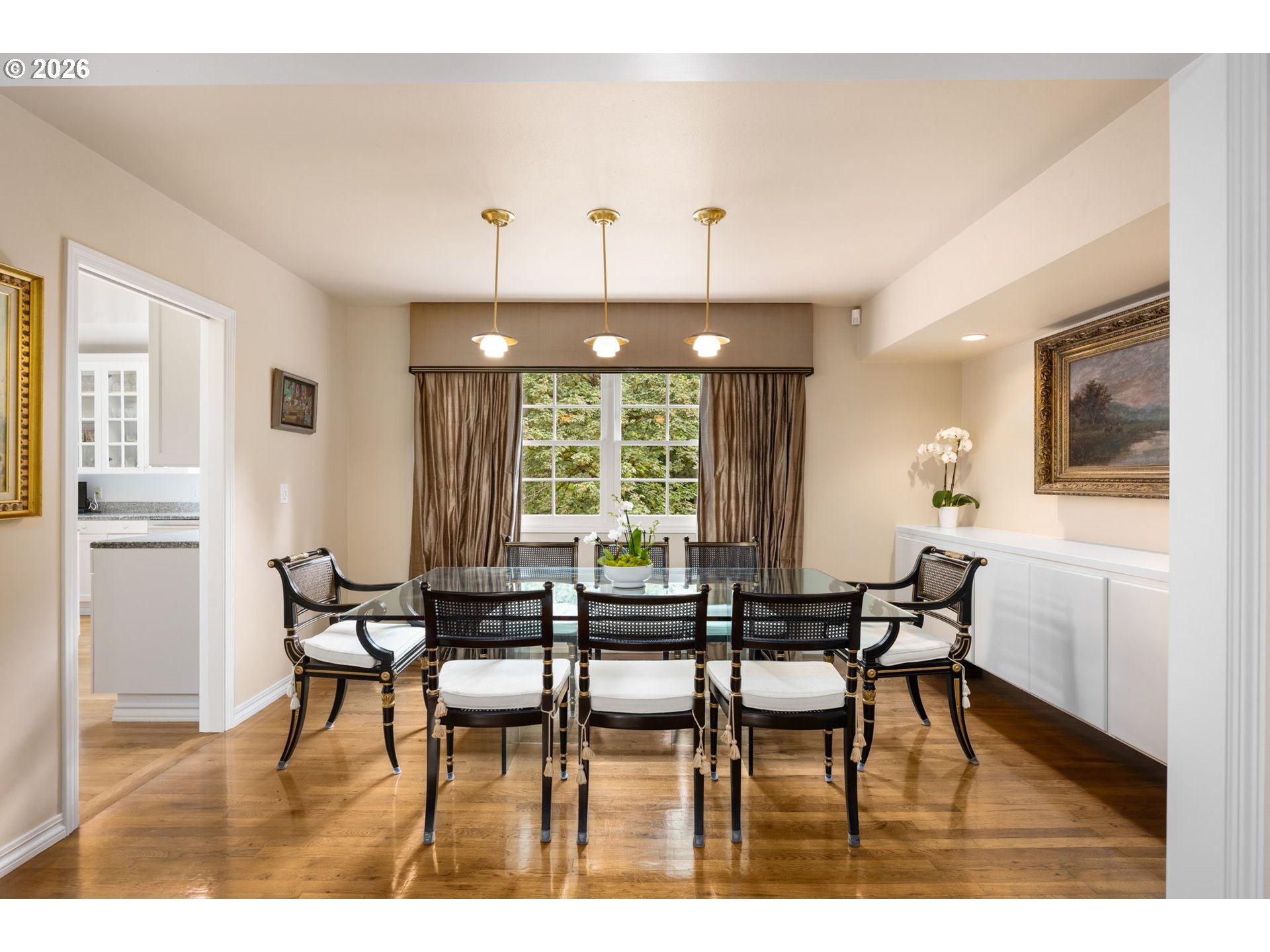 1537 S AVENTINE CT