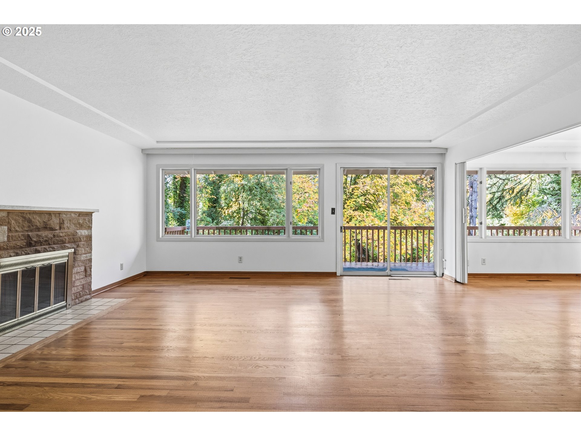 13248 S IRON MOUNTAIN BLVD