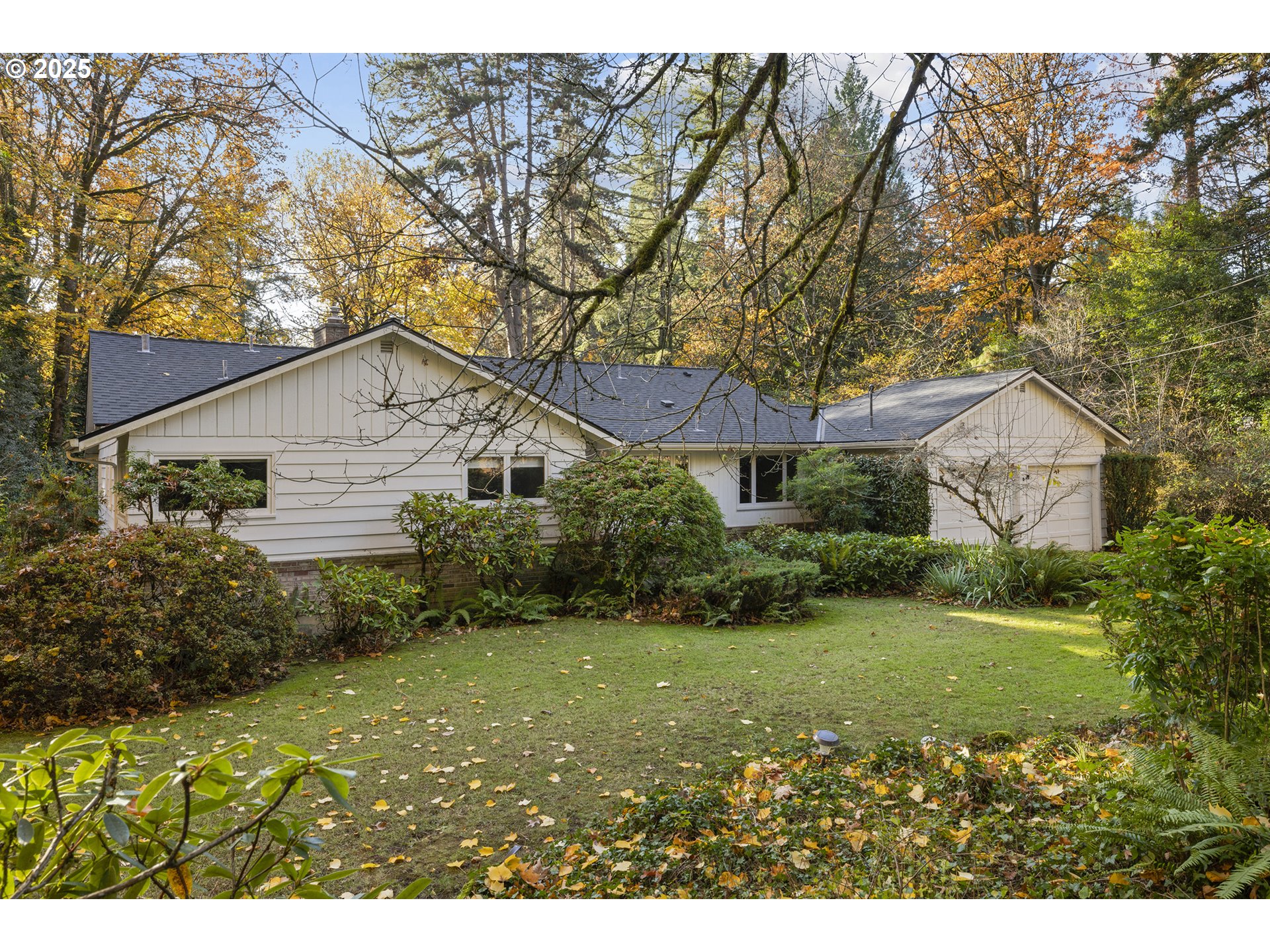 13248 S IRON MOUNTAIN BLVD